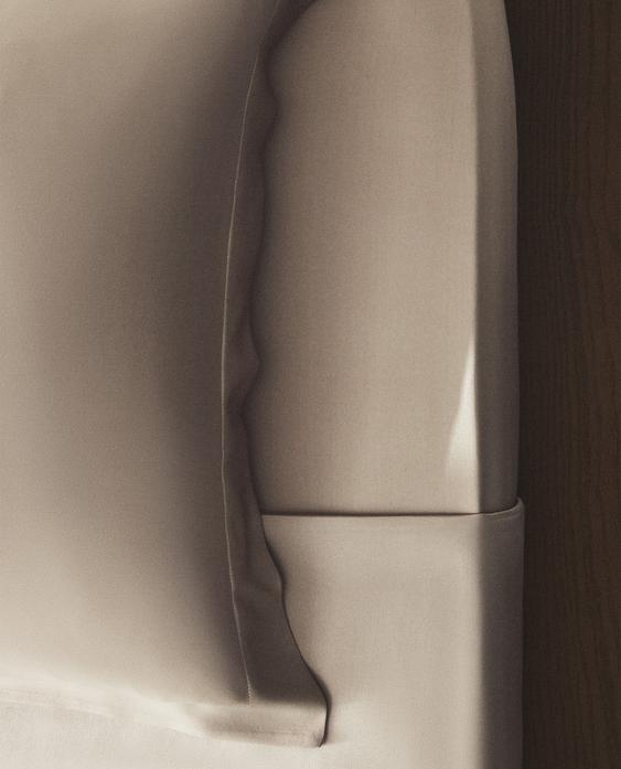 MULBERRY SILK FITTED SHEET | 30 CM HIGH MULBERRY SILK FITTED SHEET | 30 CM HIGH