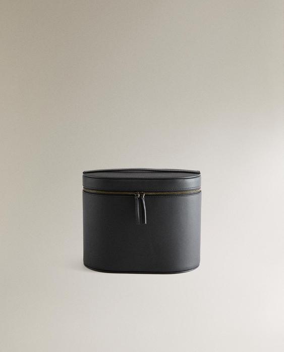 OVAL LEATHER WASH BAG