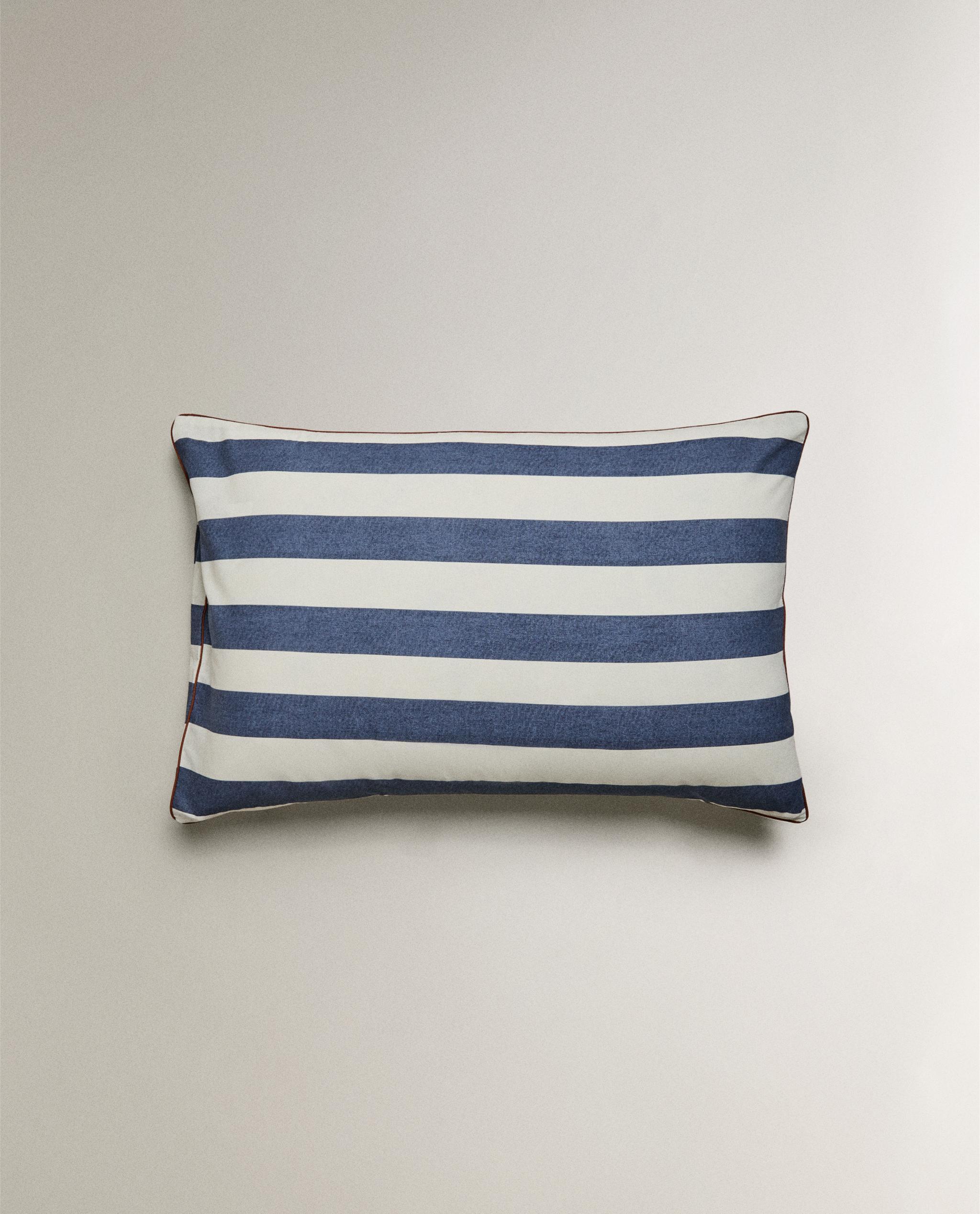 STRIPED WASHED COTTON PILLOWCASE product thumbnail 5