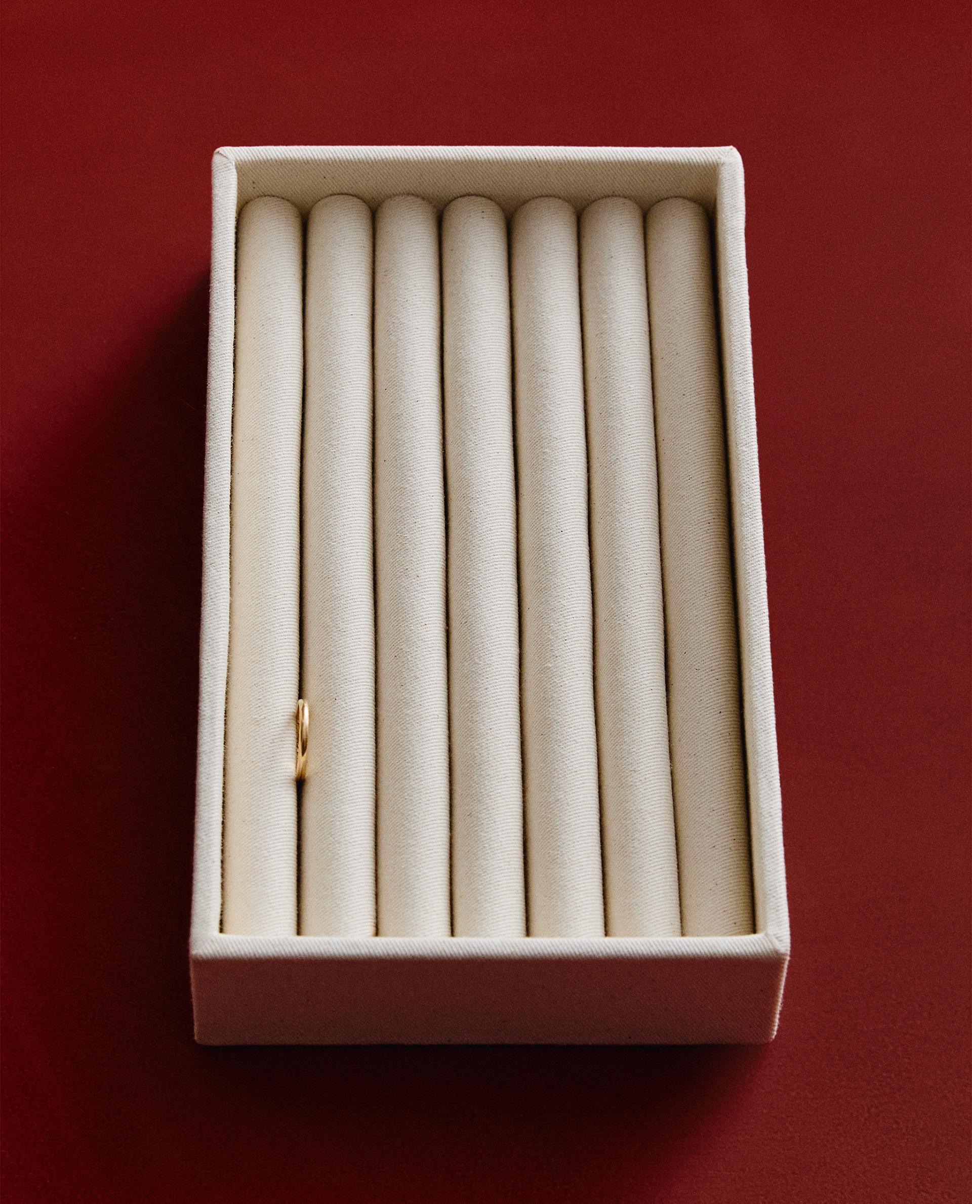RING STORAGE BOX product thumbnail 9