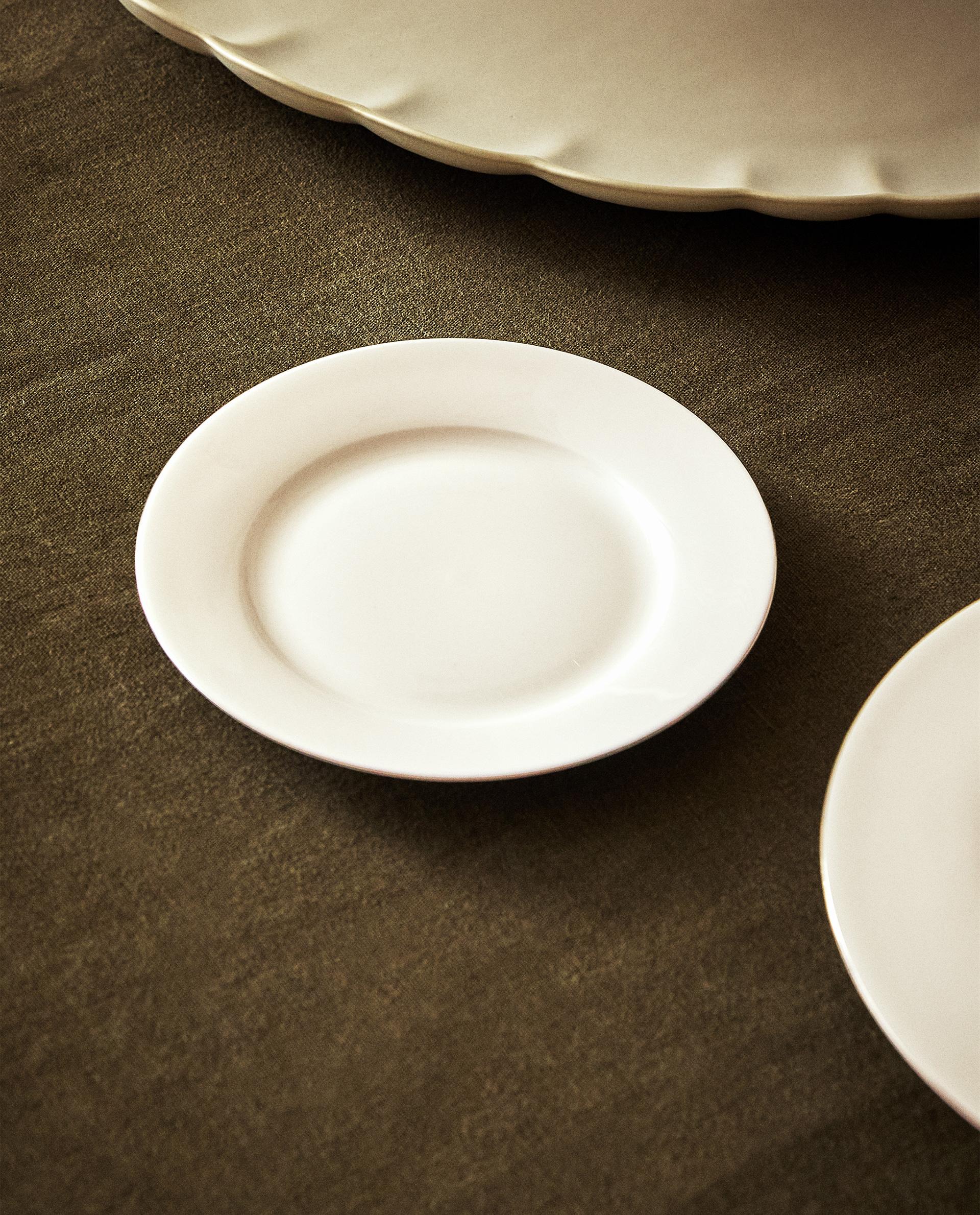 RIMMED BONE CHINA SIDE PLATE
