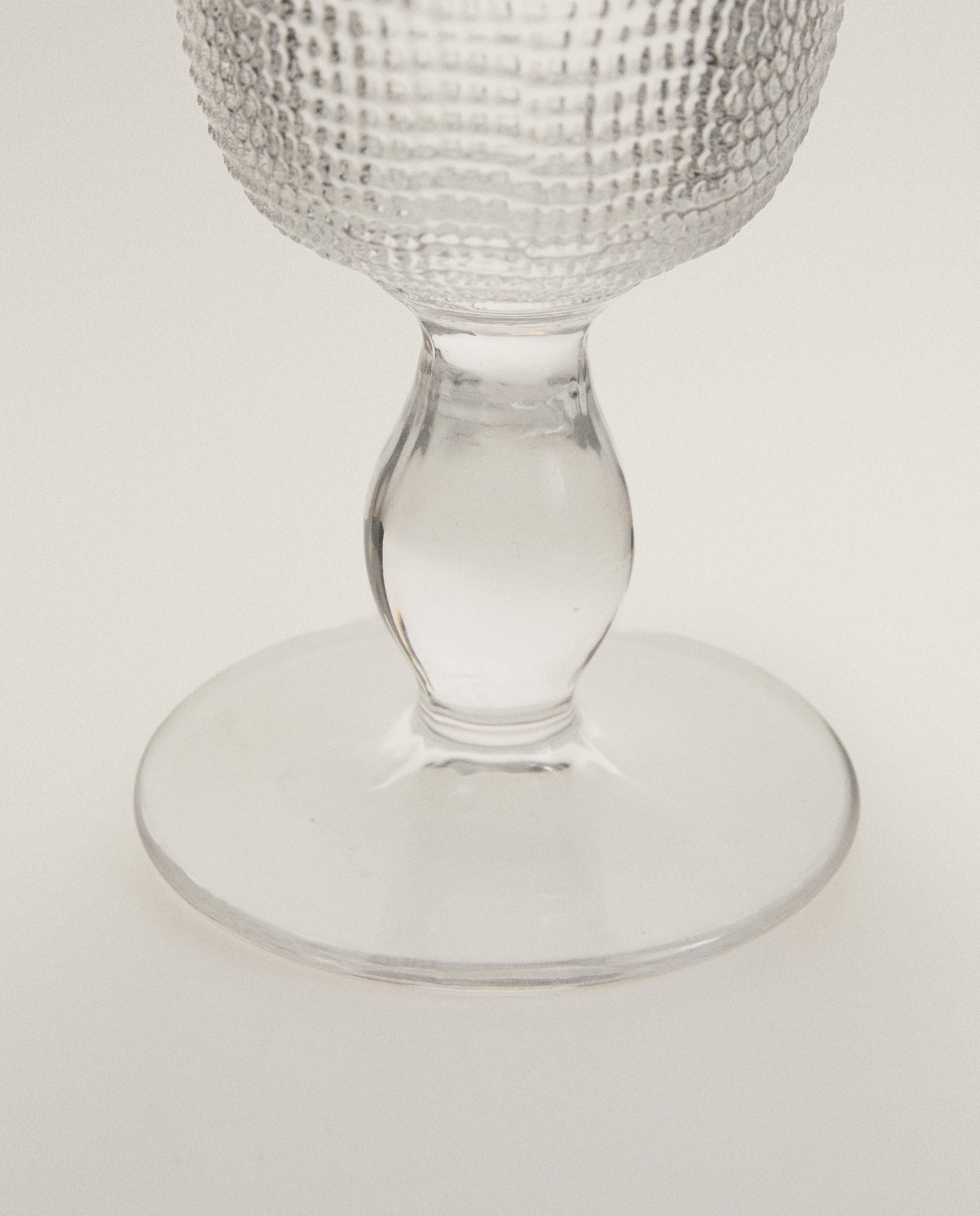 TUMBLER SET WITH RAISED DESIGN product thumbnail 11