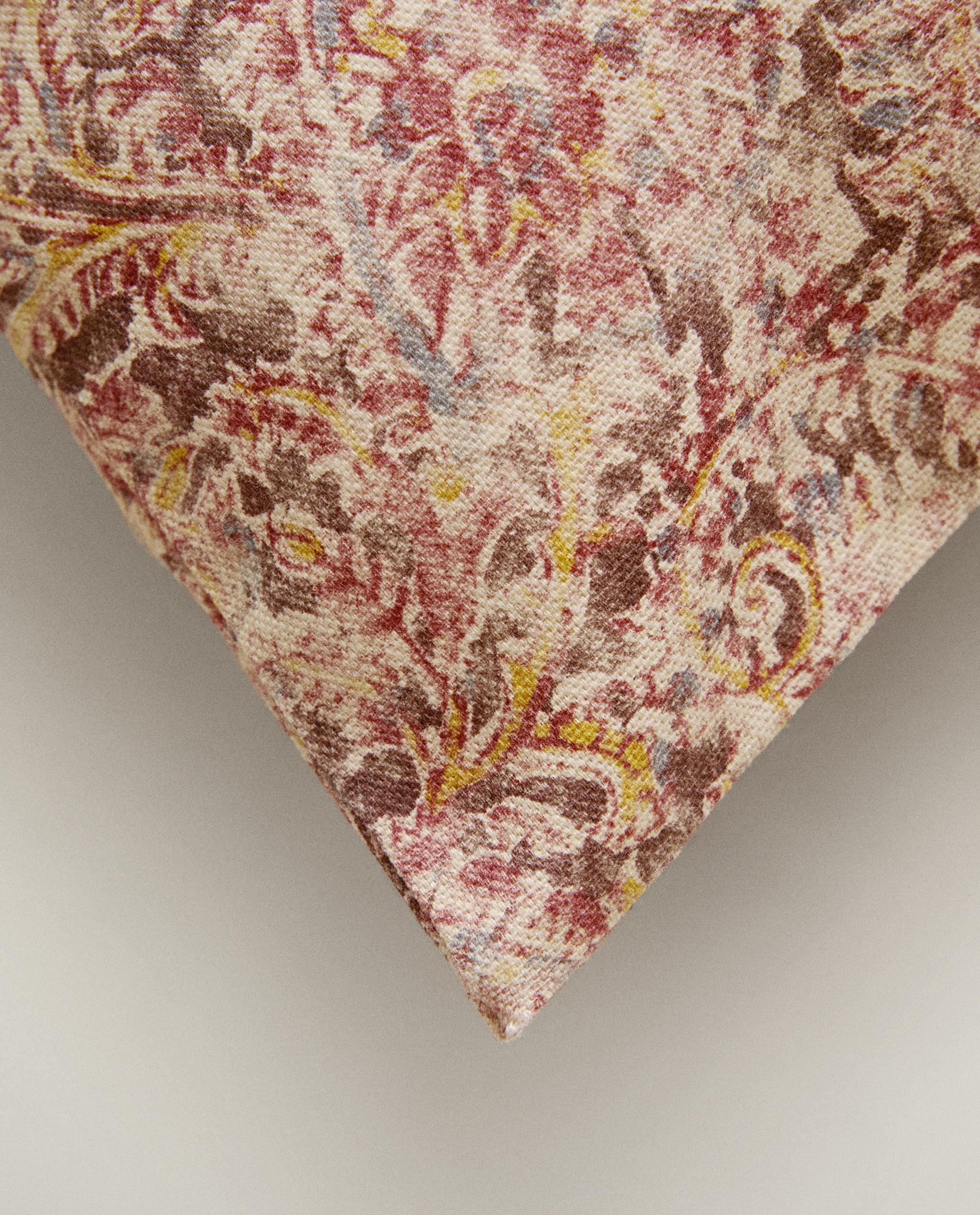 FLORAL CUSHION COVER product thumbnail 9