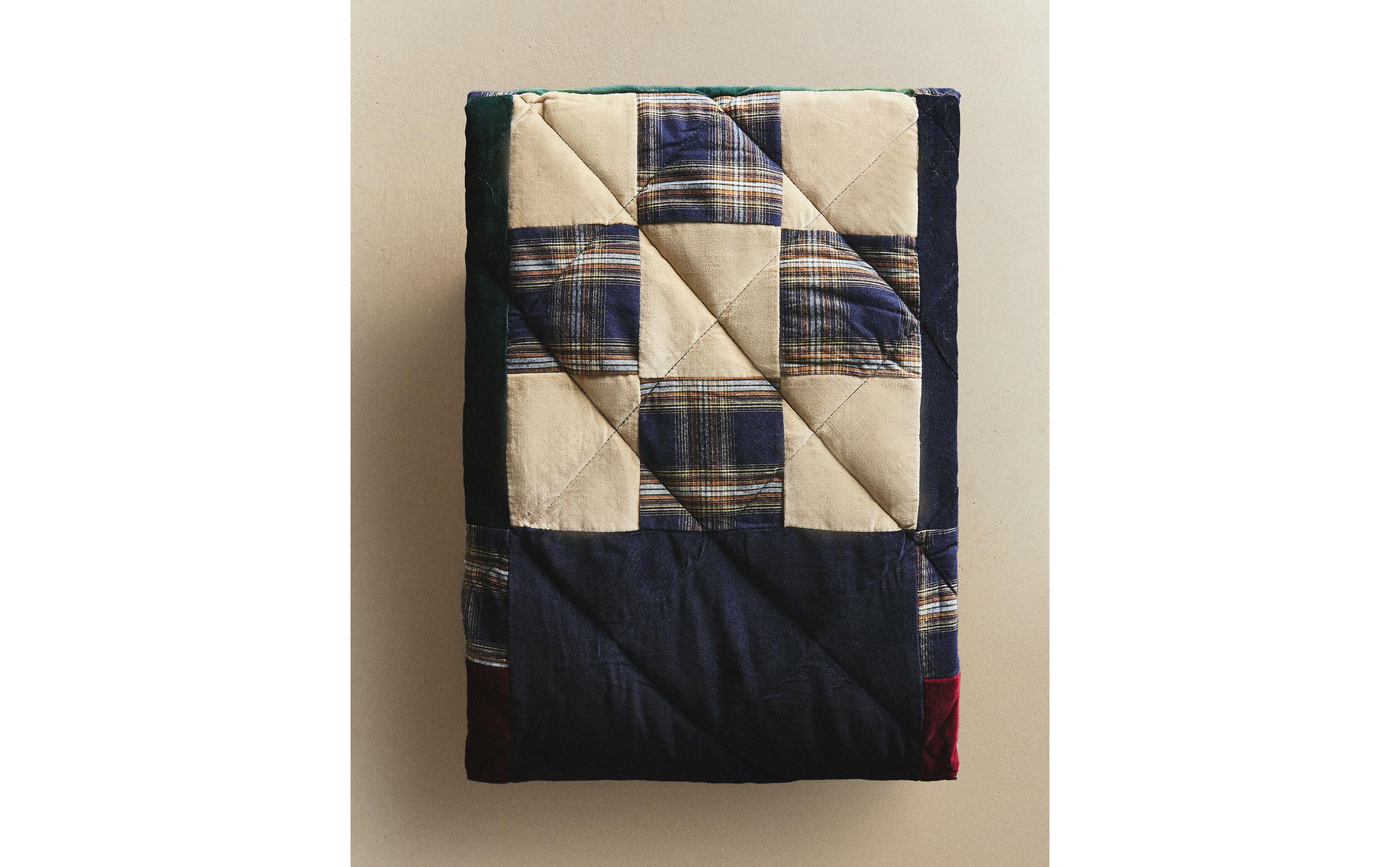 ファーパッチワーク♡ブランケット インテリア 冬物ファーのハギレを使ったパッチワークブランケット制作中＆楽天