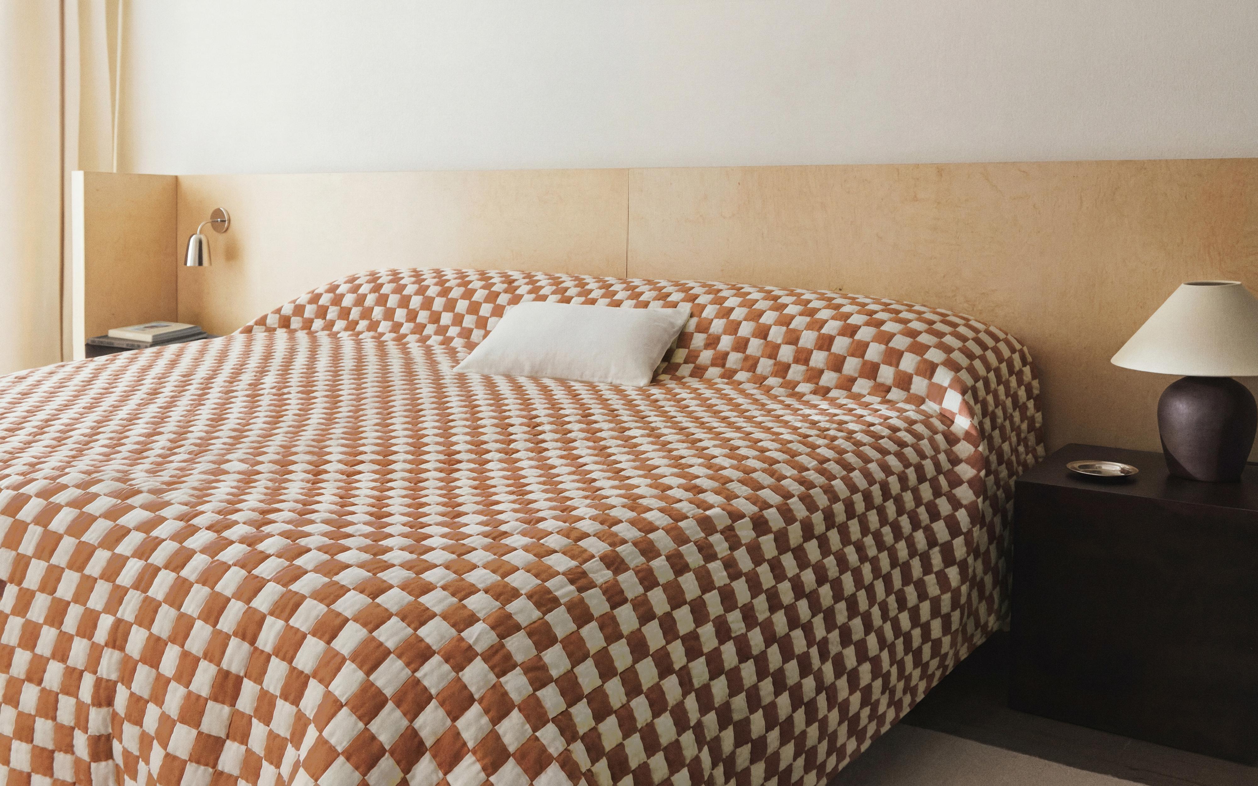 CHECK COTTON QUILTED BEDSPREAD product thumbnail 8