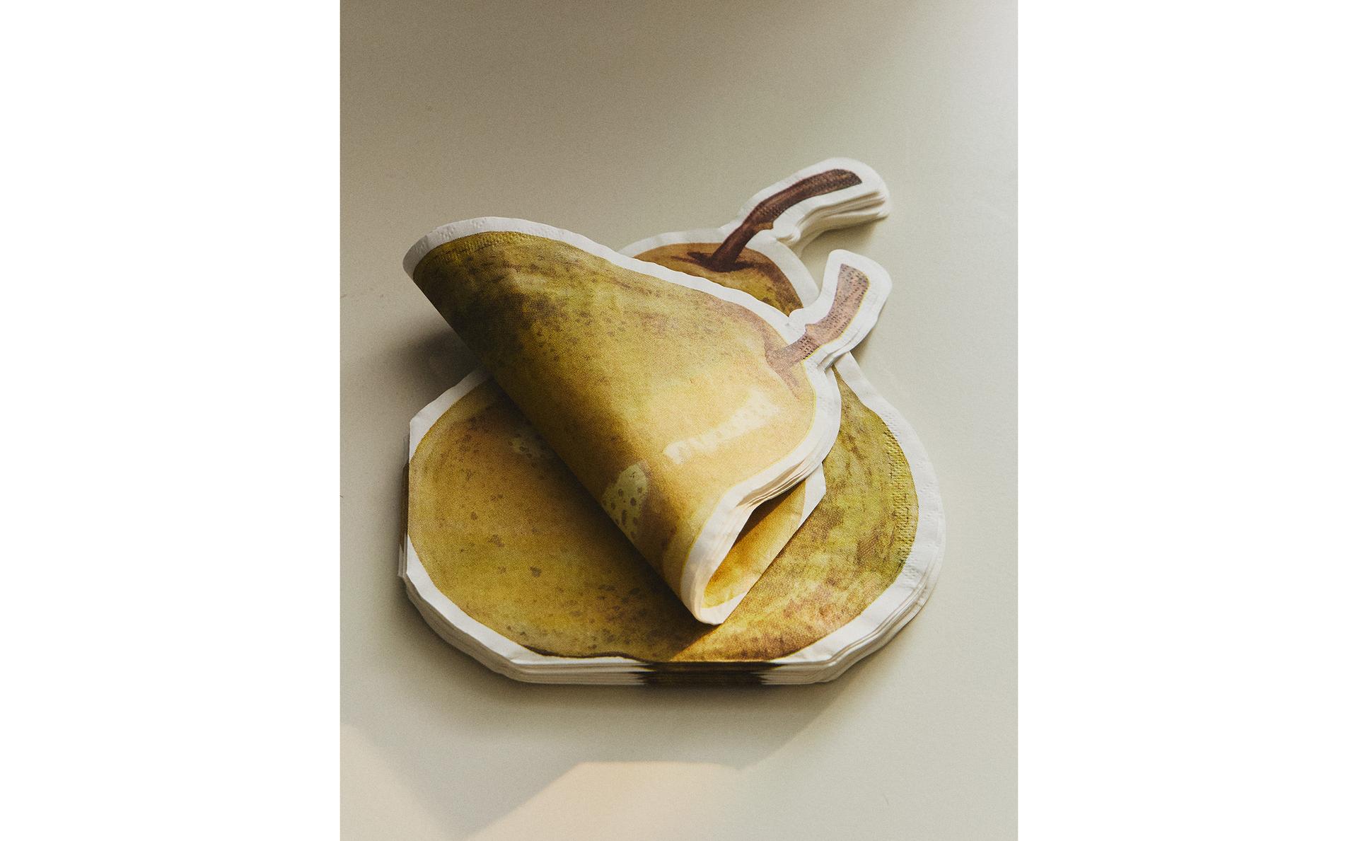 PACK OF PAPER PEAR NAPKINS (PACK OF 20) PACK OF PAPER PEAR NAPKINS (PACK OF 20)