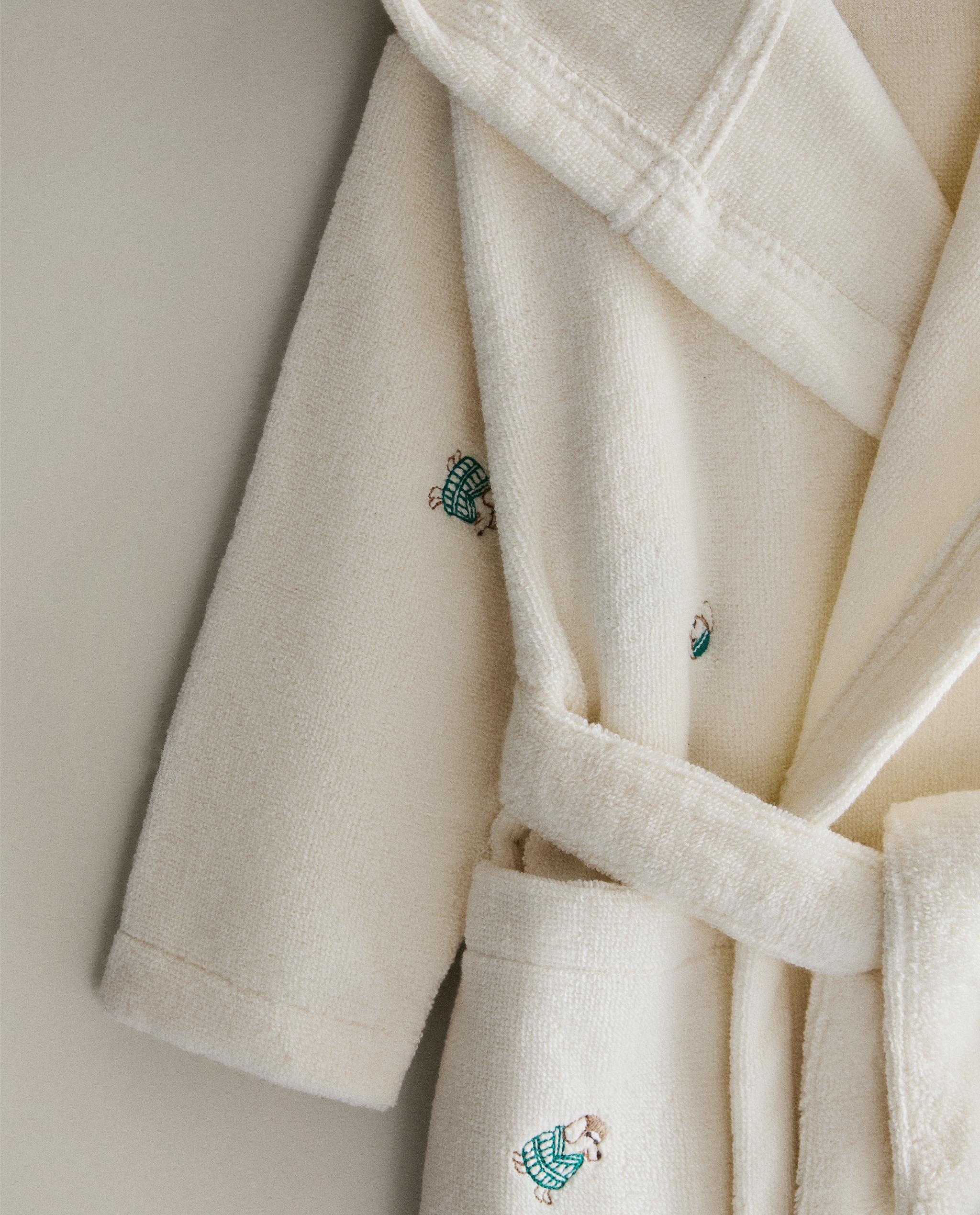 KIDS' DOG BATHROBE product thumbnail 4