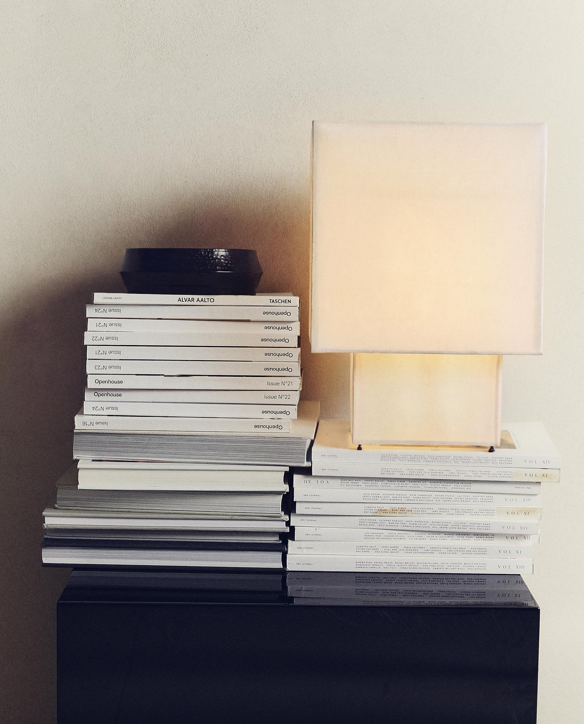 BOOKS AND TABLE LAMP | Zara Home United States of America