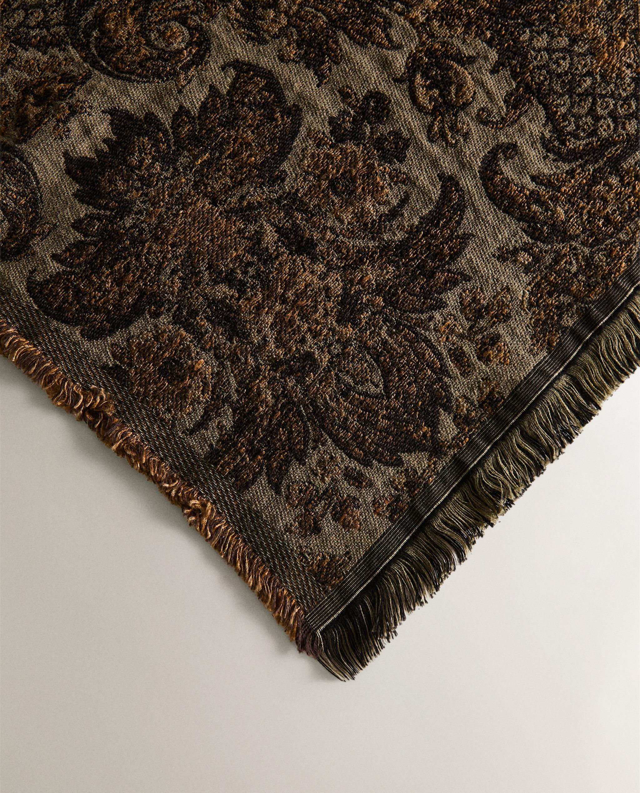 FLORAL JACQUARD BLANKET | Zara Home United States of America