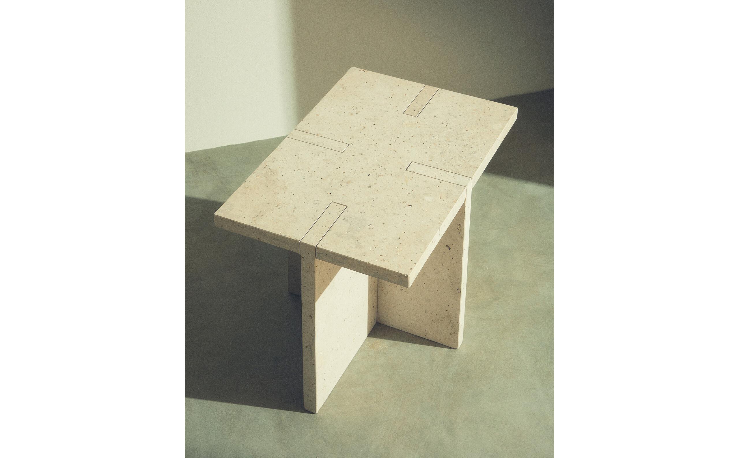 SIDE TABLE 01 | Zara Home 日本/Japan
