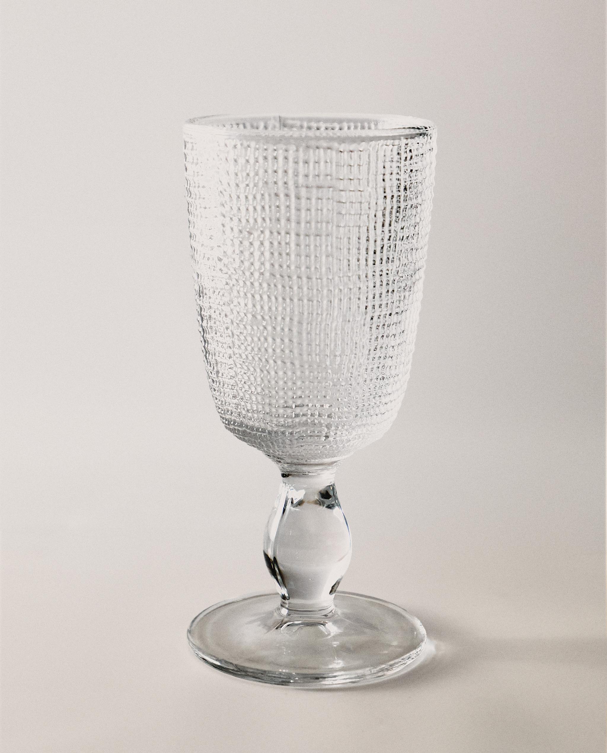 TUMBLER SET WITH RAISED DESIGN product thumbnail 10