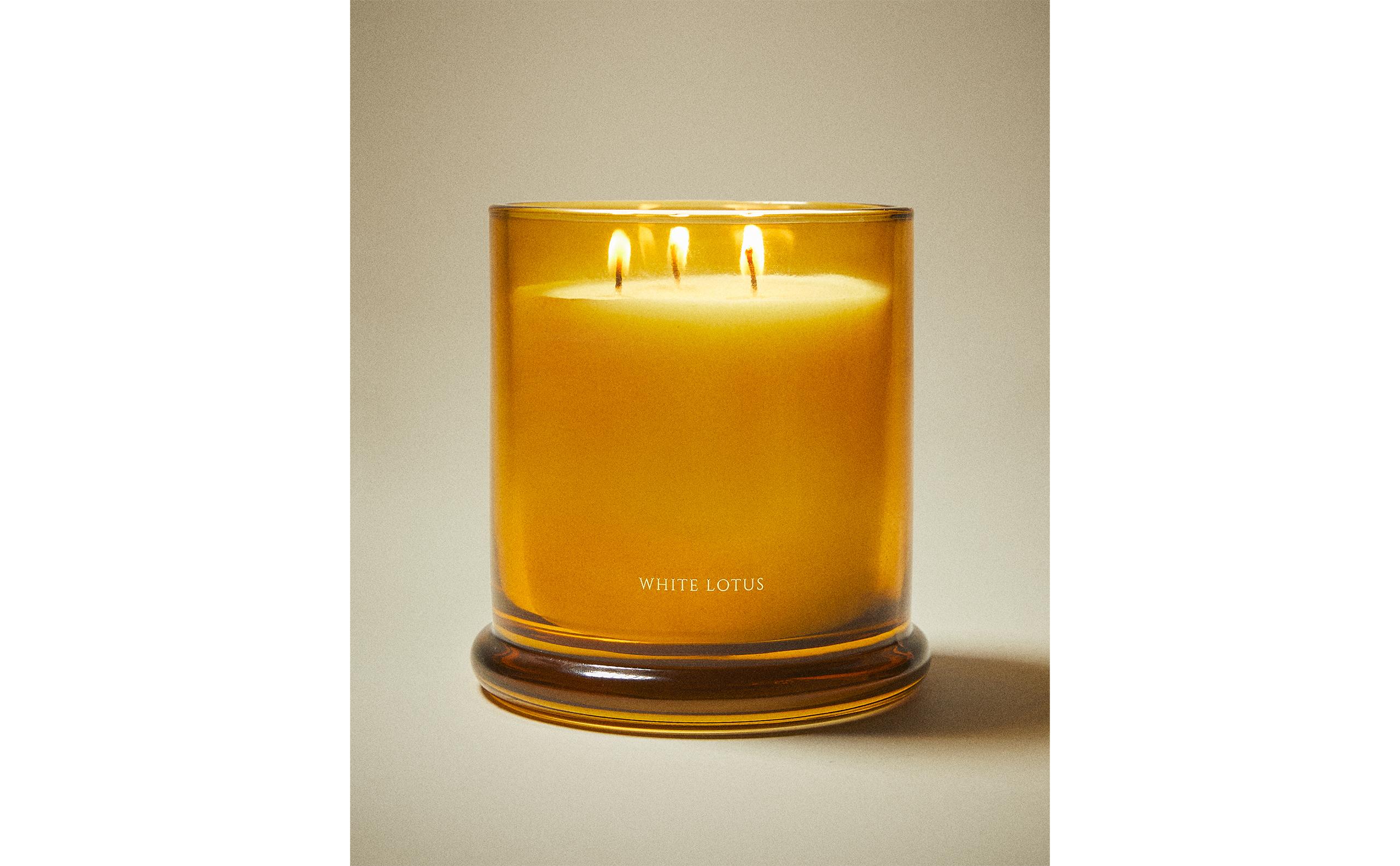 (500 G) WHITE LOTUS SCENTED CANDLE product thumbnail 7