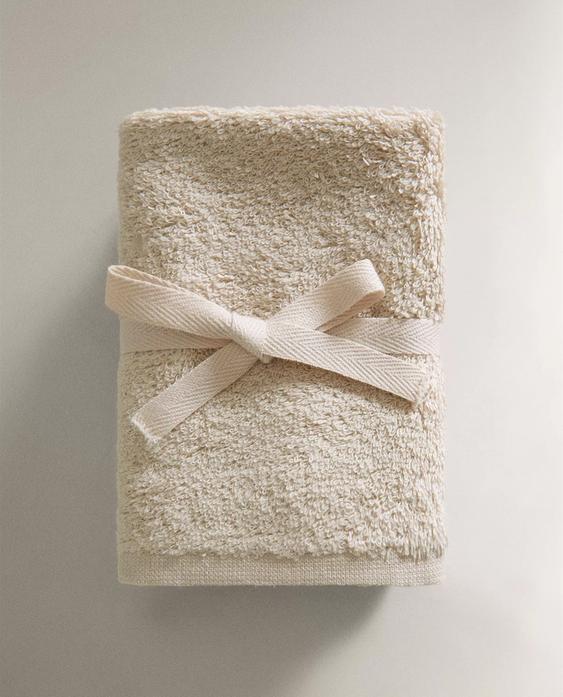 PACK OF COTTON HAND TOWELS (PACK OF 3) PACK OF COTTON HAND TOWELS (PACK OF 3)