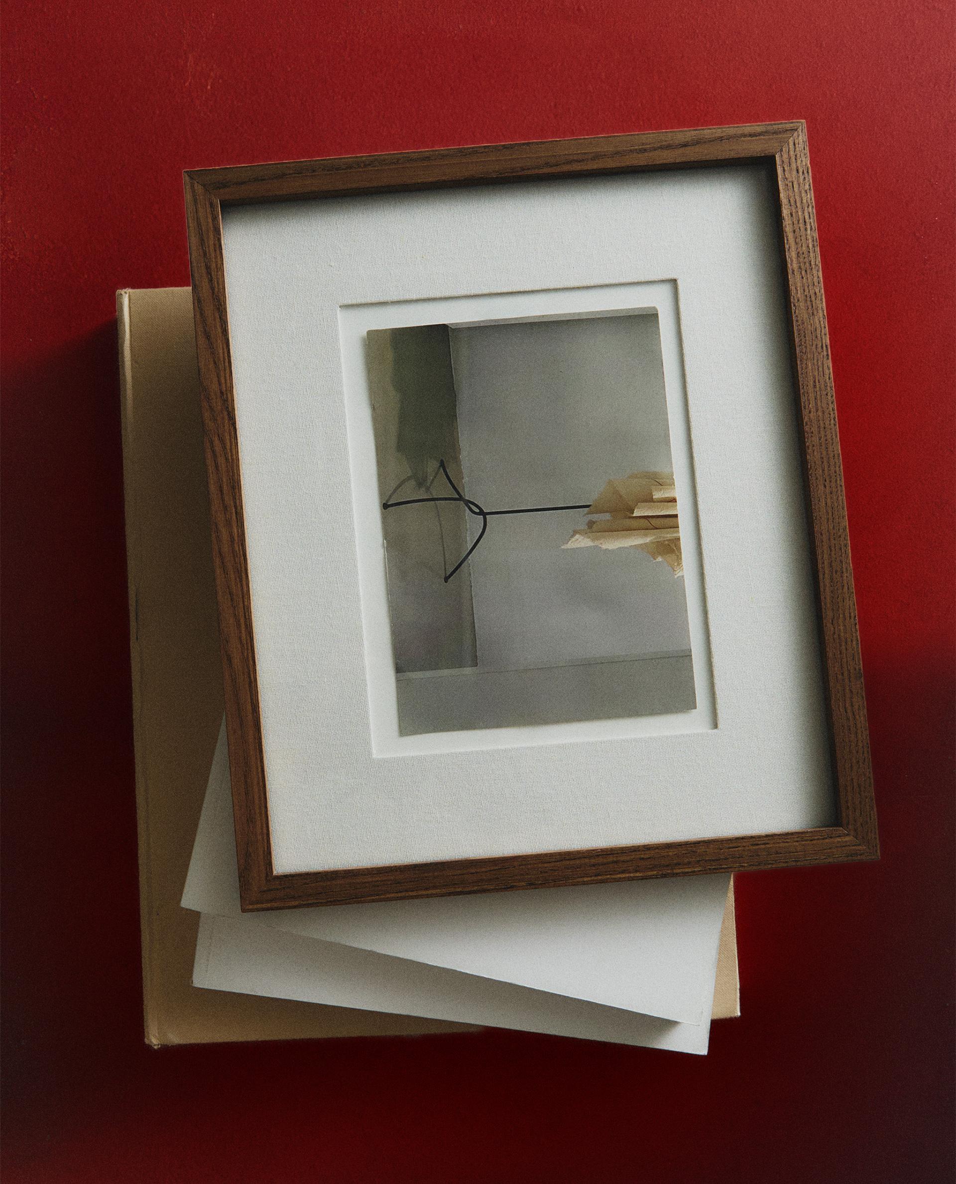 WOODEN AND LINEN PHOTO FRAME product thumbnail 16