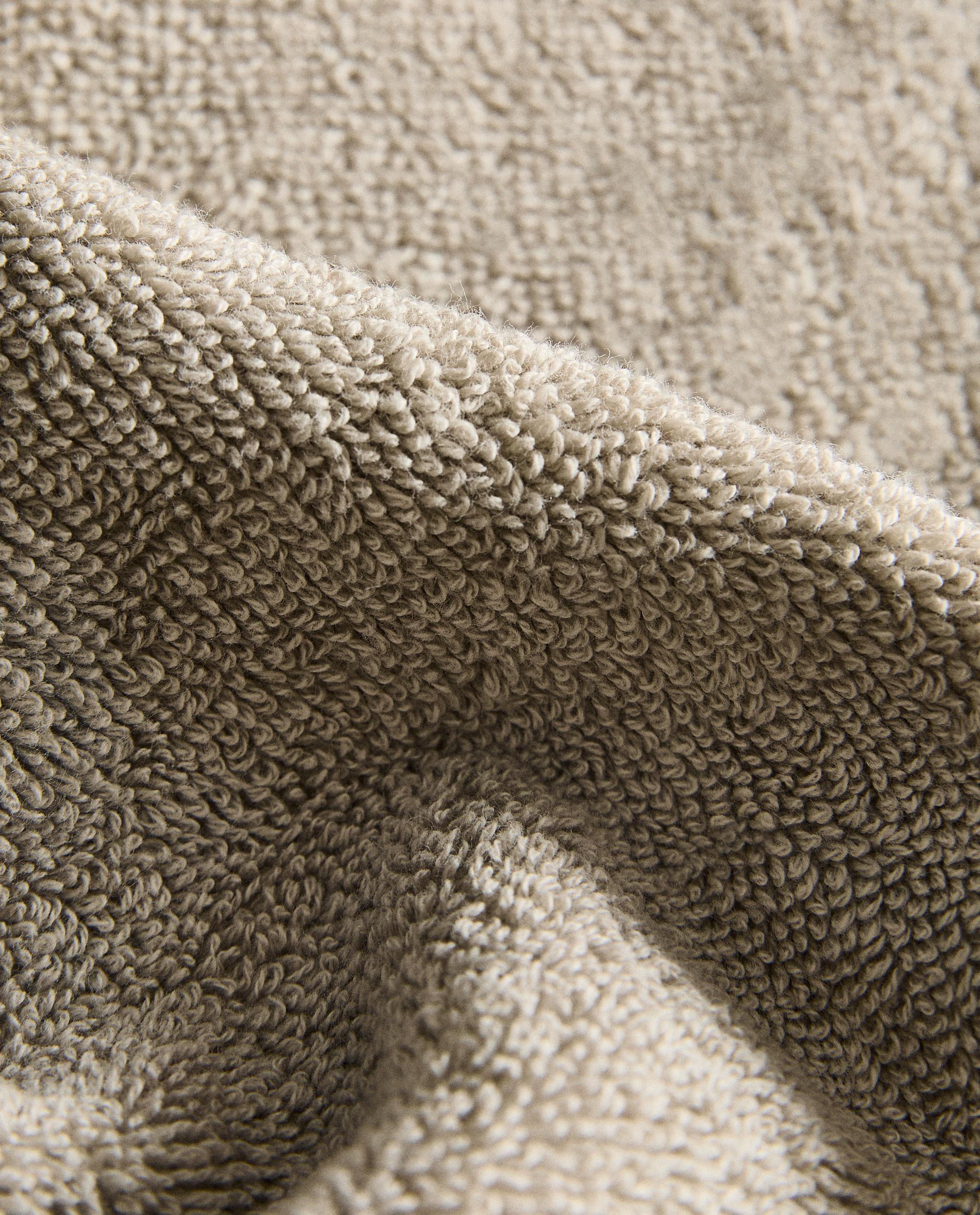 COTTON GYM TOWEL product thumbnail 16