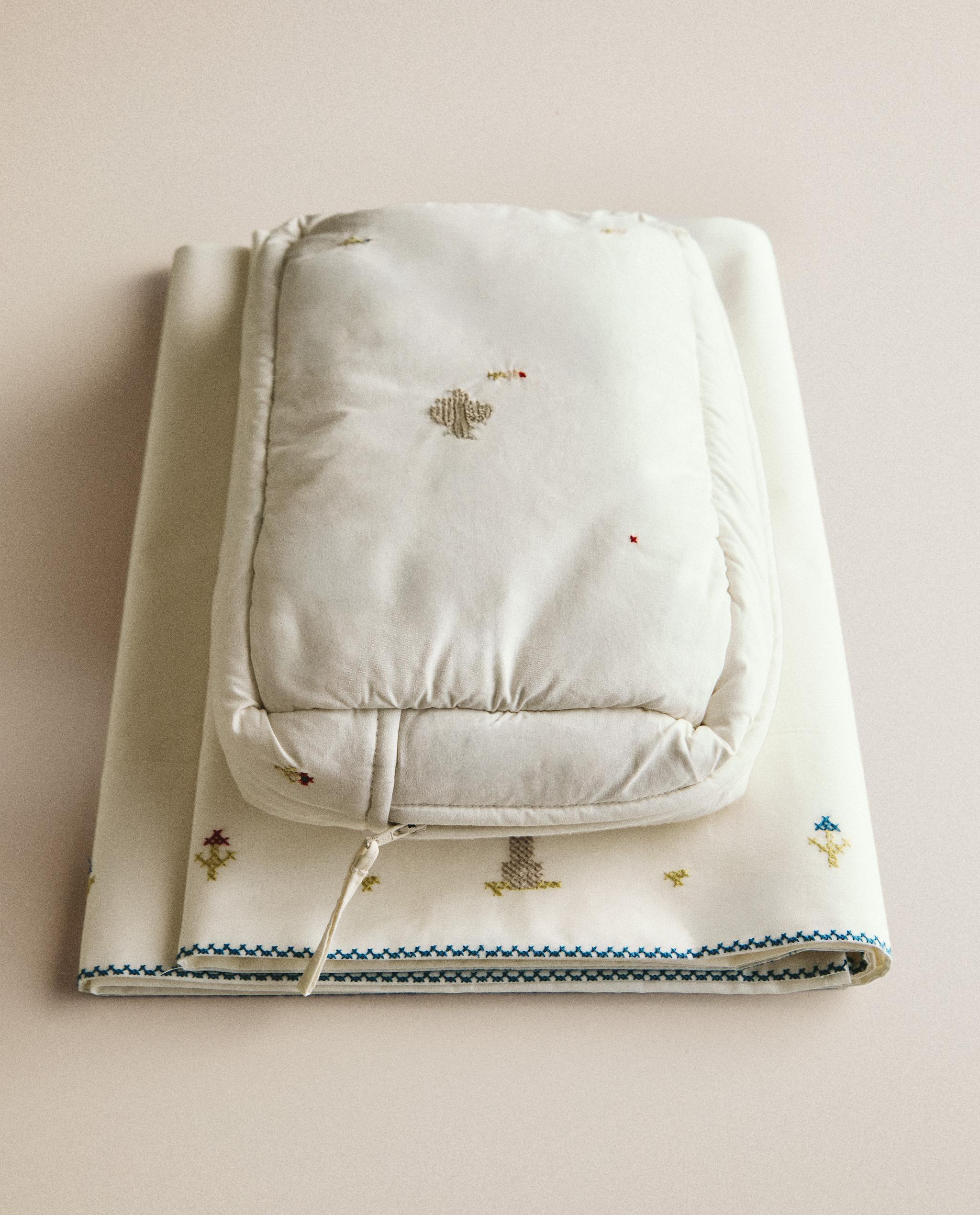 CHILDREN'S COTTON BUNNY TOILETRY BAG product thumbnail 7