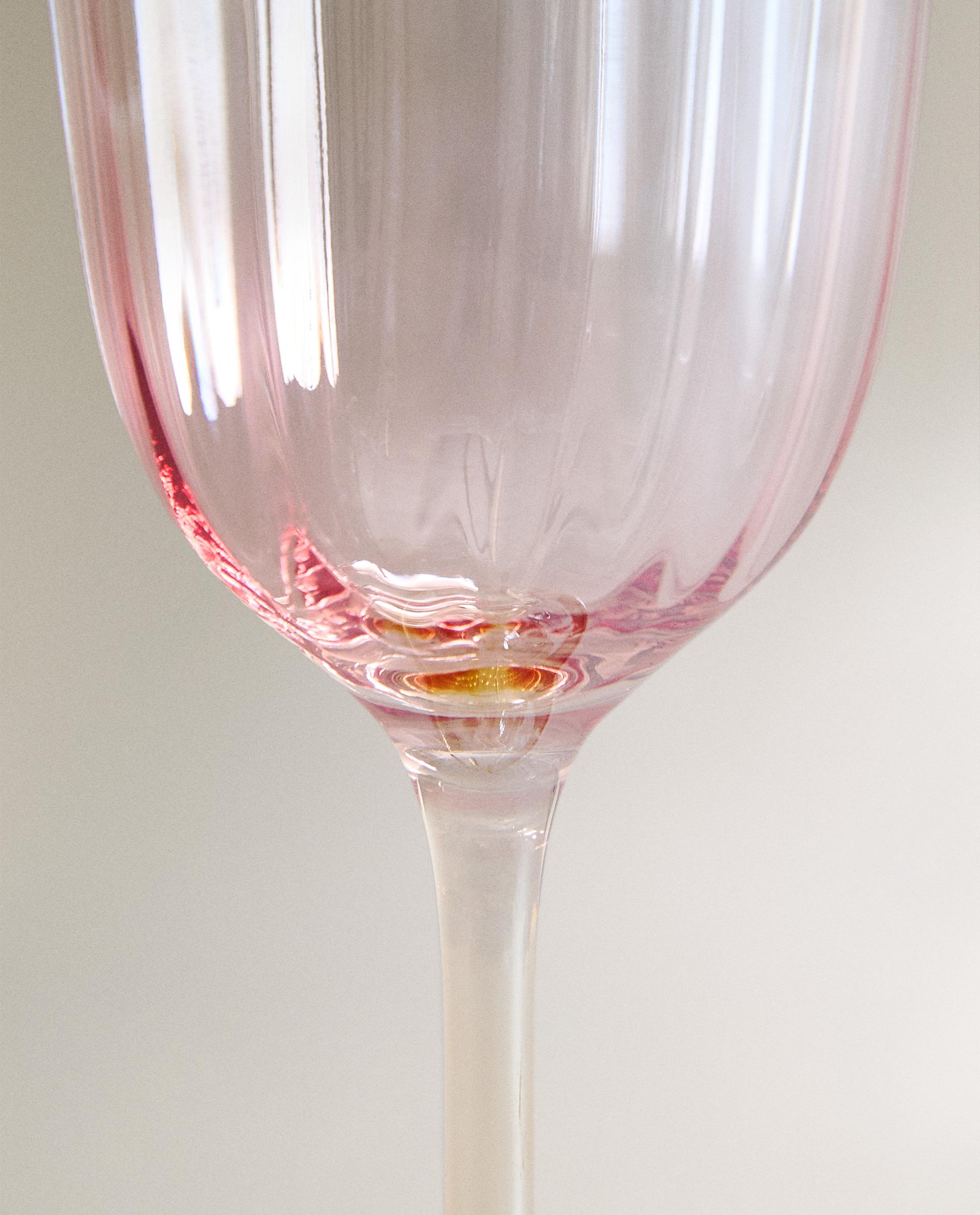 IRIDESCENT-EFFECT WINE GLASS