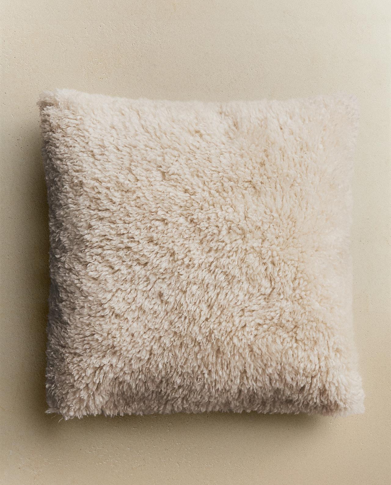 HOUSSE DE COUSSIN FOURRURE | Zara Home France