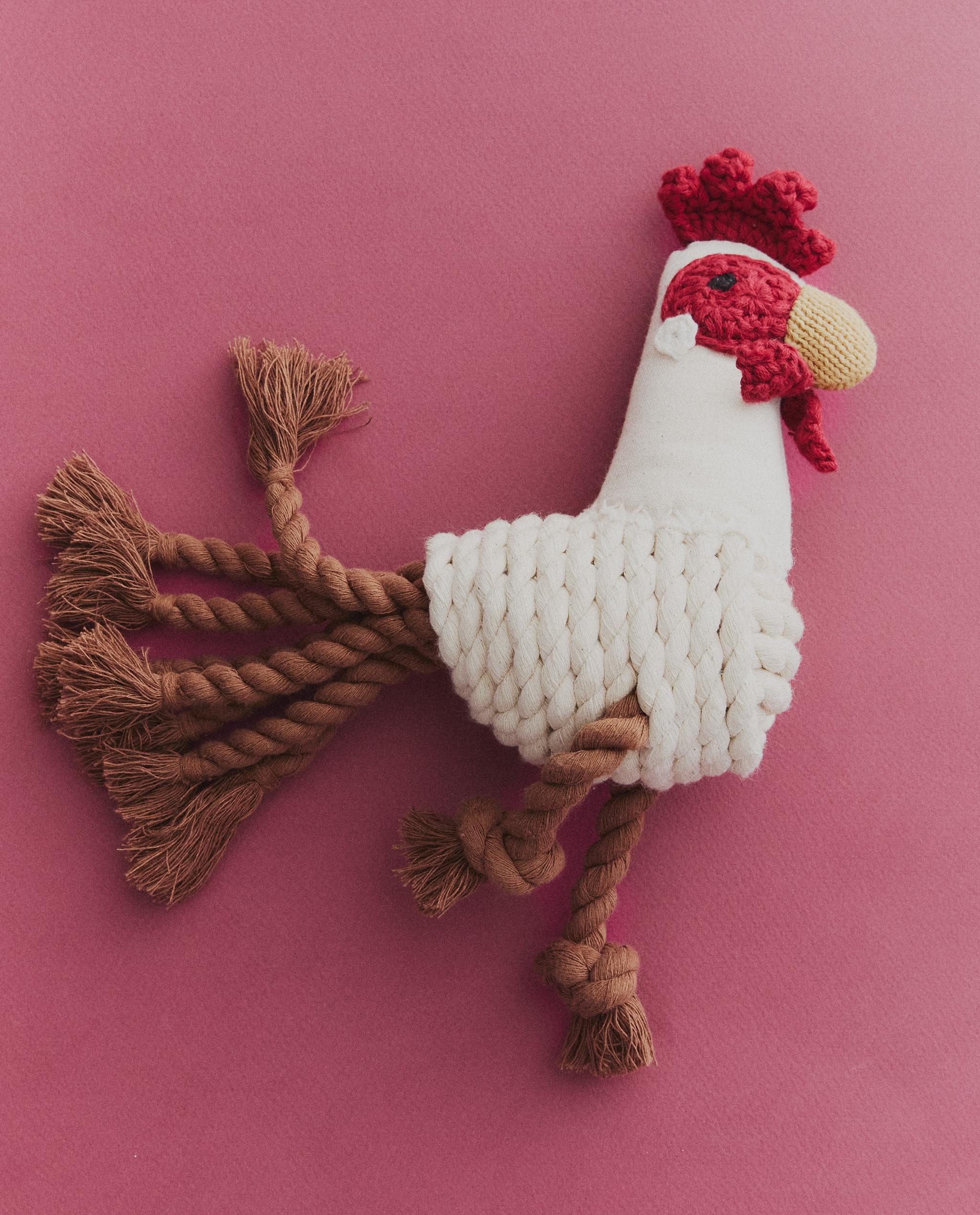 HEN PET TOY product thumbnail 8