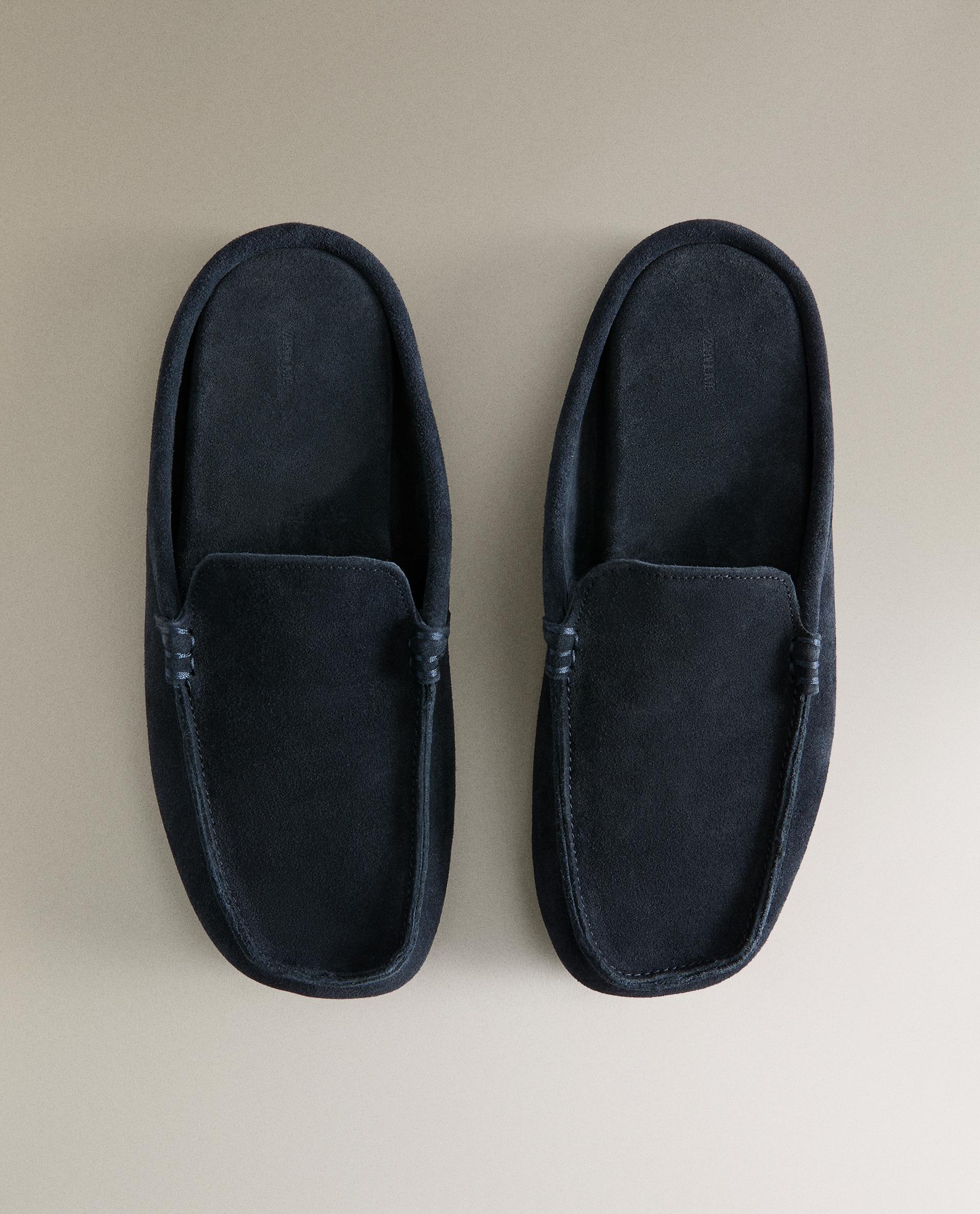 LEATHER MULE LOAFERS