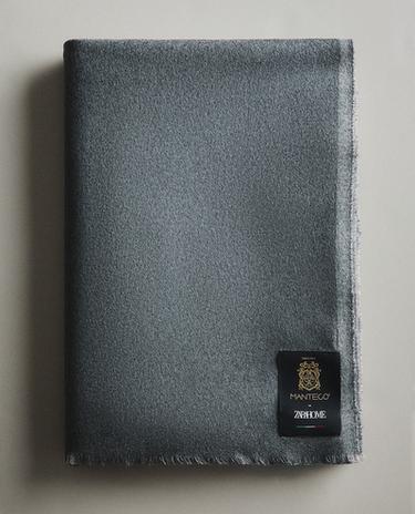 CASHMERE AND WOOL THROW