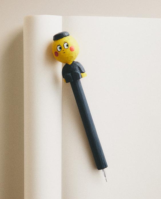 BOLÍGRAFO MADERA LIMONCELLA X THE ANIMALS OBSERVATORY