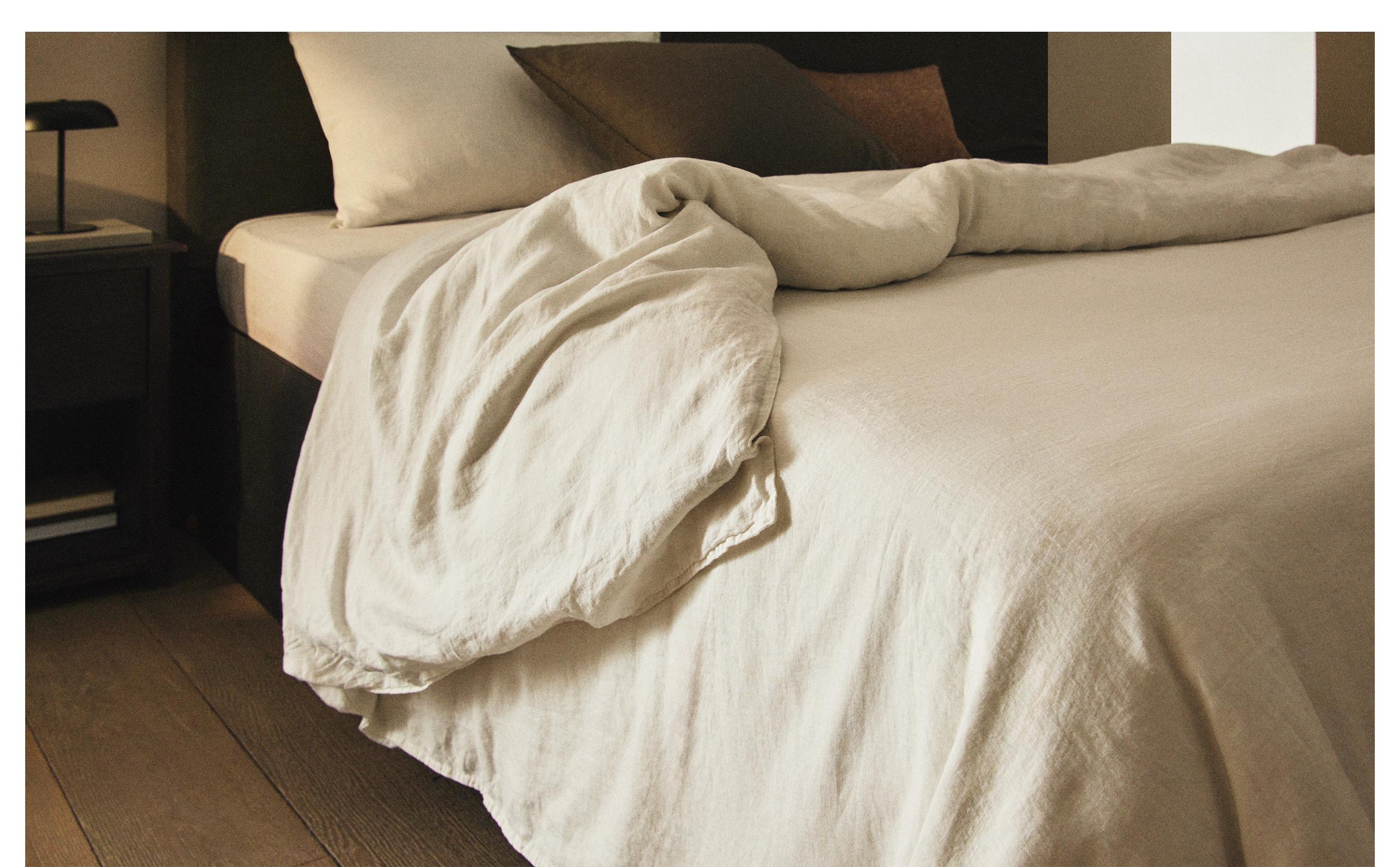 WASHED LINEN DUVET COVER AND PILLOWCASE product thumbnail 7