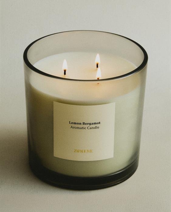 (620 G) LEMON BERGAMOT SCENTED CANDLE (620 G) LEMON BERGAMOT SCENTED CANDLE