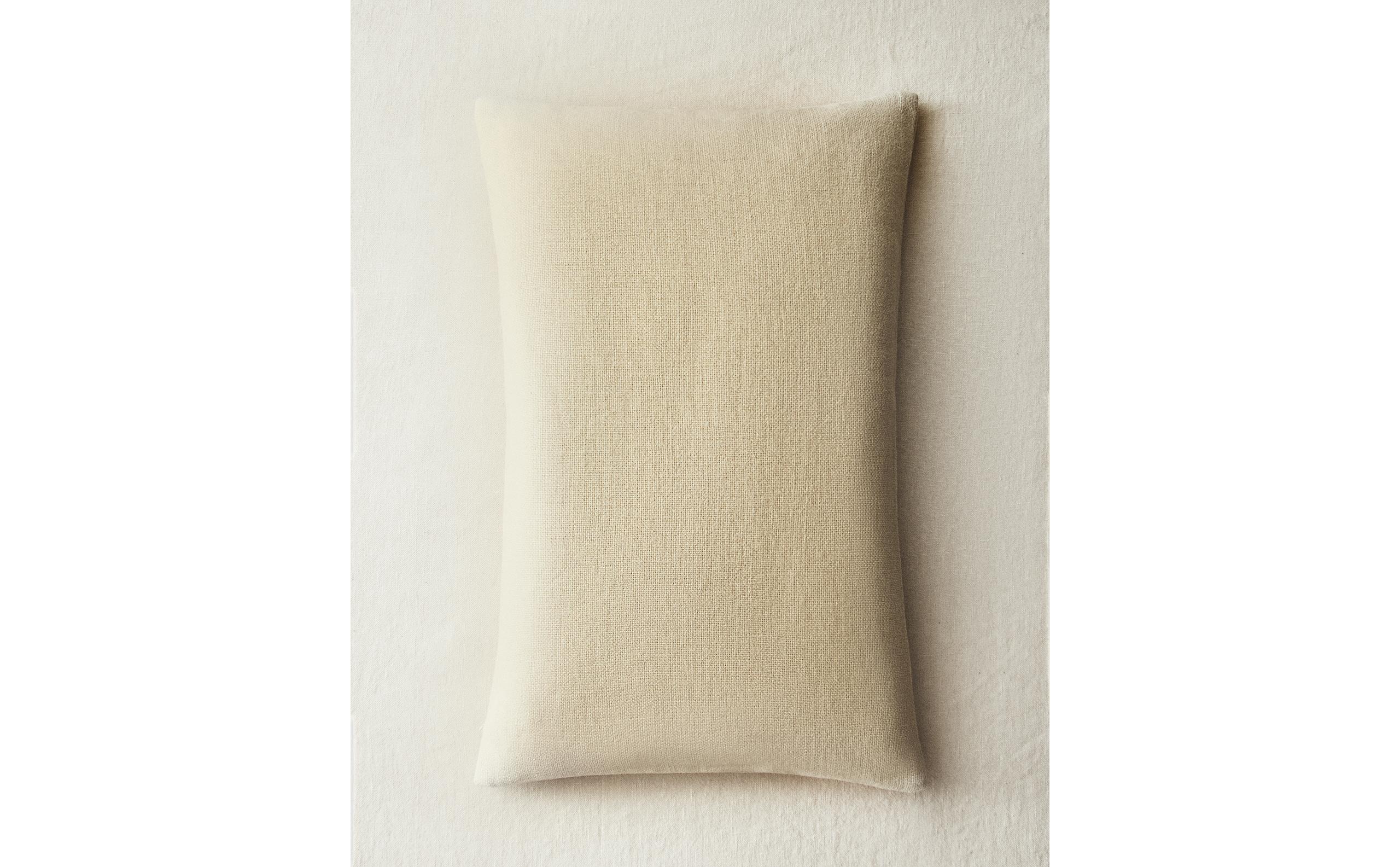 無地リネン クッションカバー | Zara Home 日本/Japan