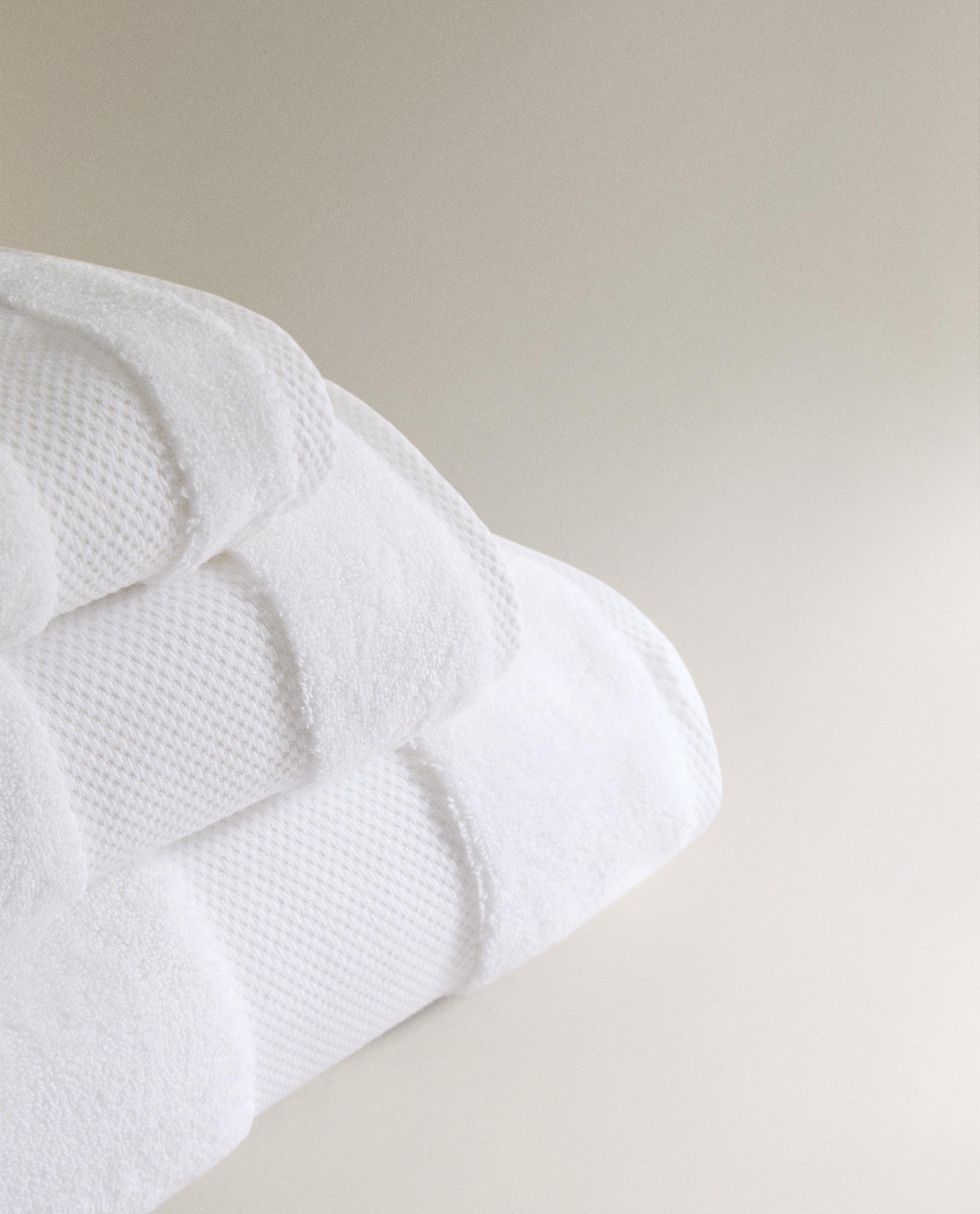 EXTRA SOFT BATH TOWEL (800 GXM²) product thumbnail 6