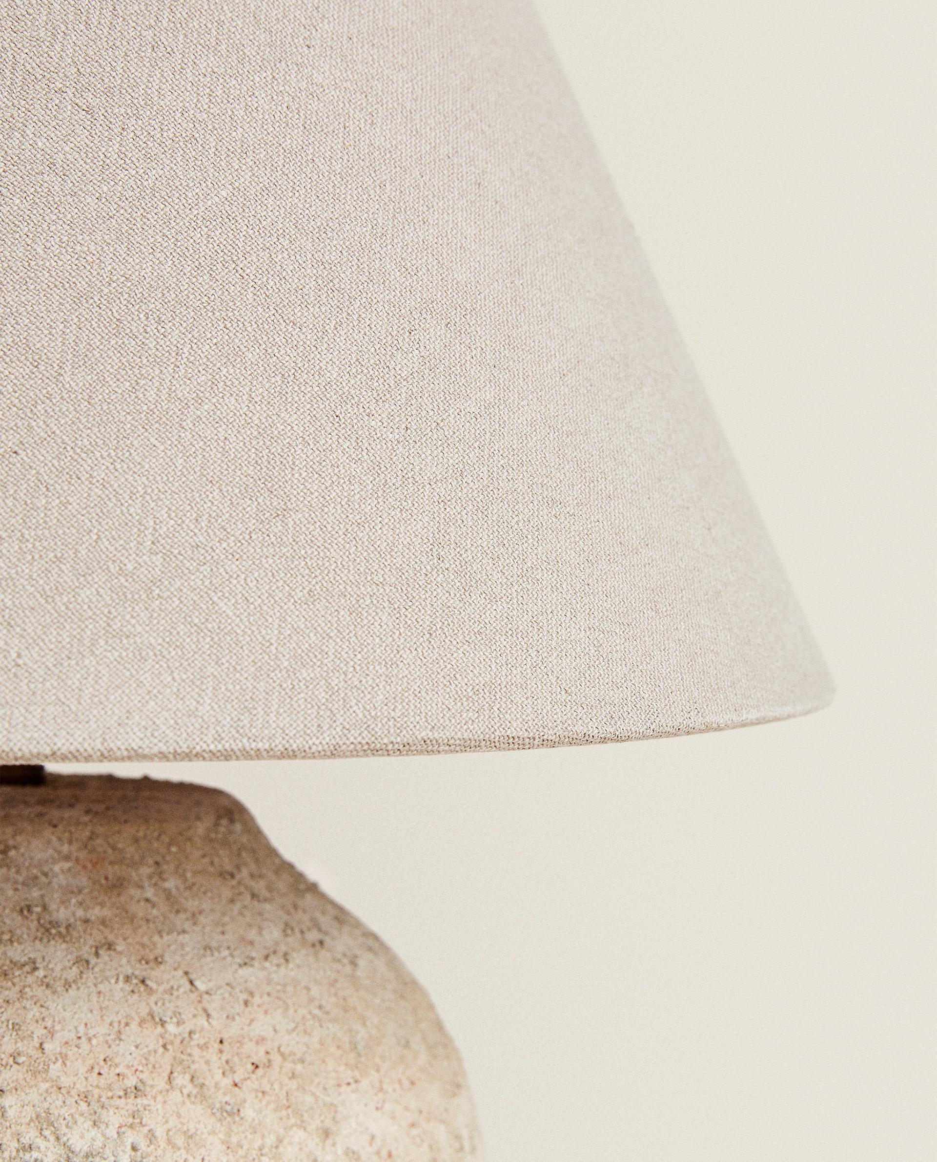 アンティークテイスト セラミックテーブルランプ | Zara Home