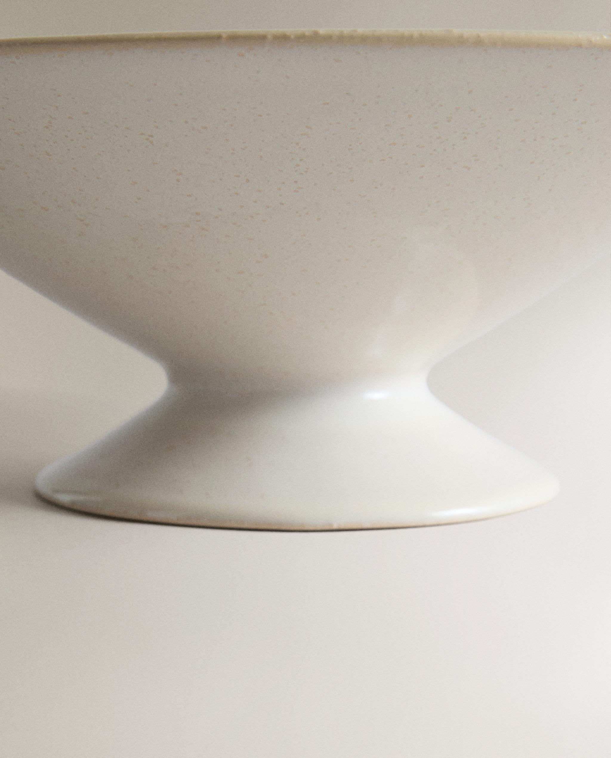 DECORATIVE WHITE CERAMIC BOWL product thumbnail 5