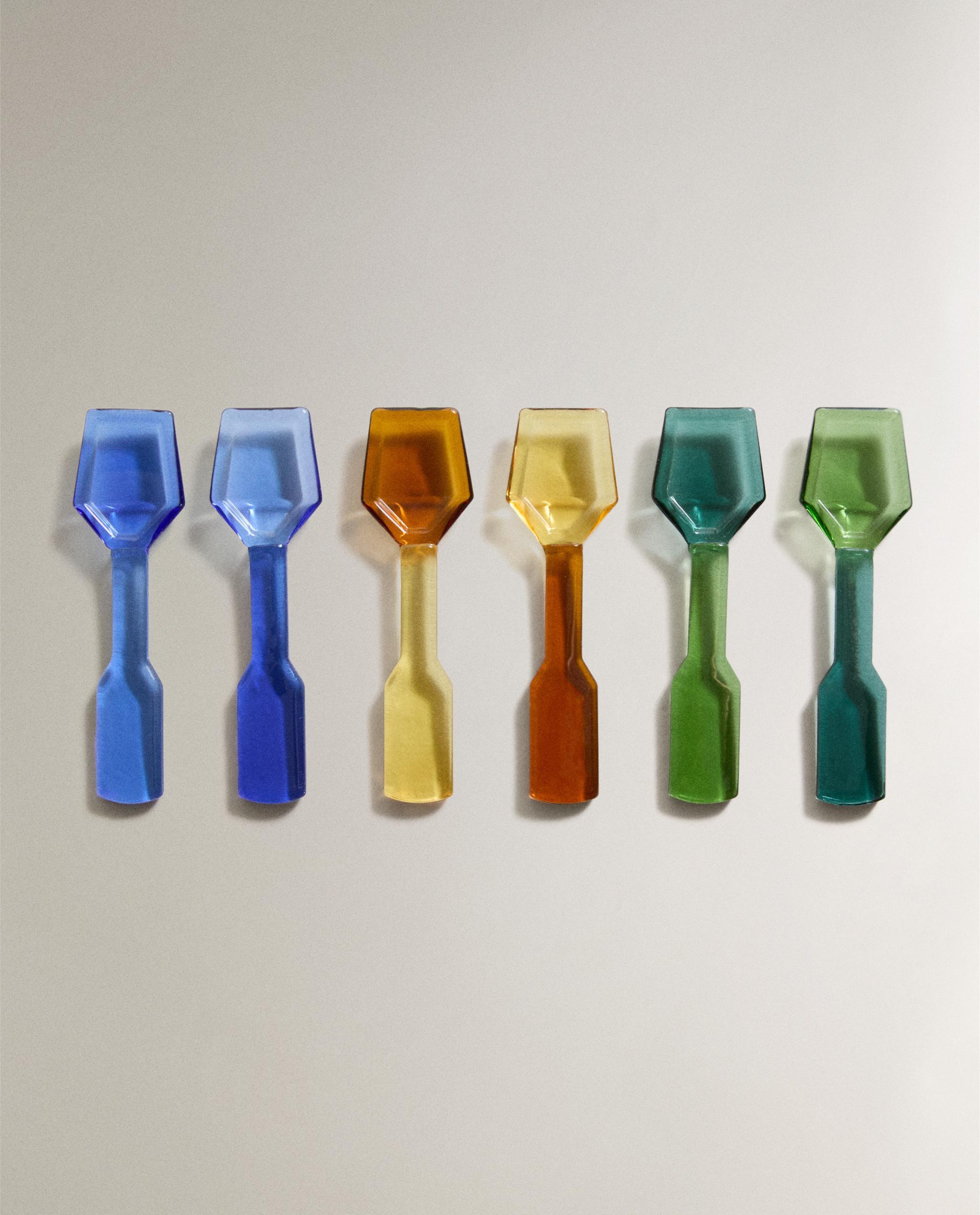 PACK OF COLOURED BOROSILICATE ICE CREAM DESSERT SPOONS (PACK OF 6) product thumbnail 3