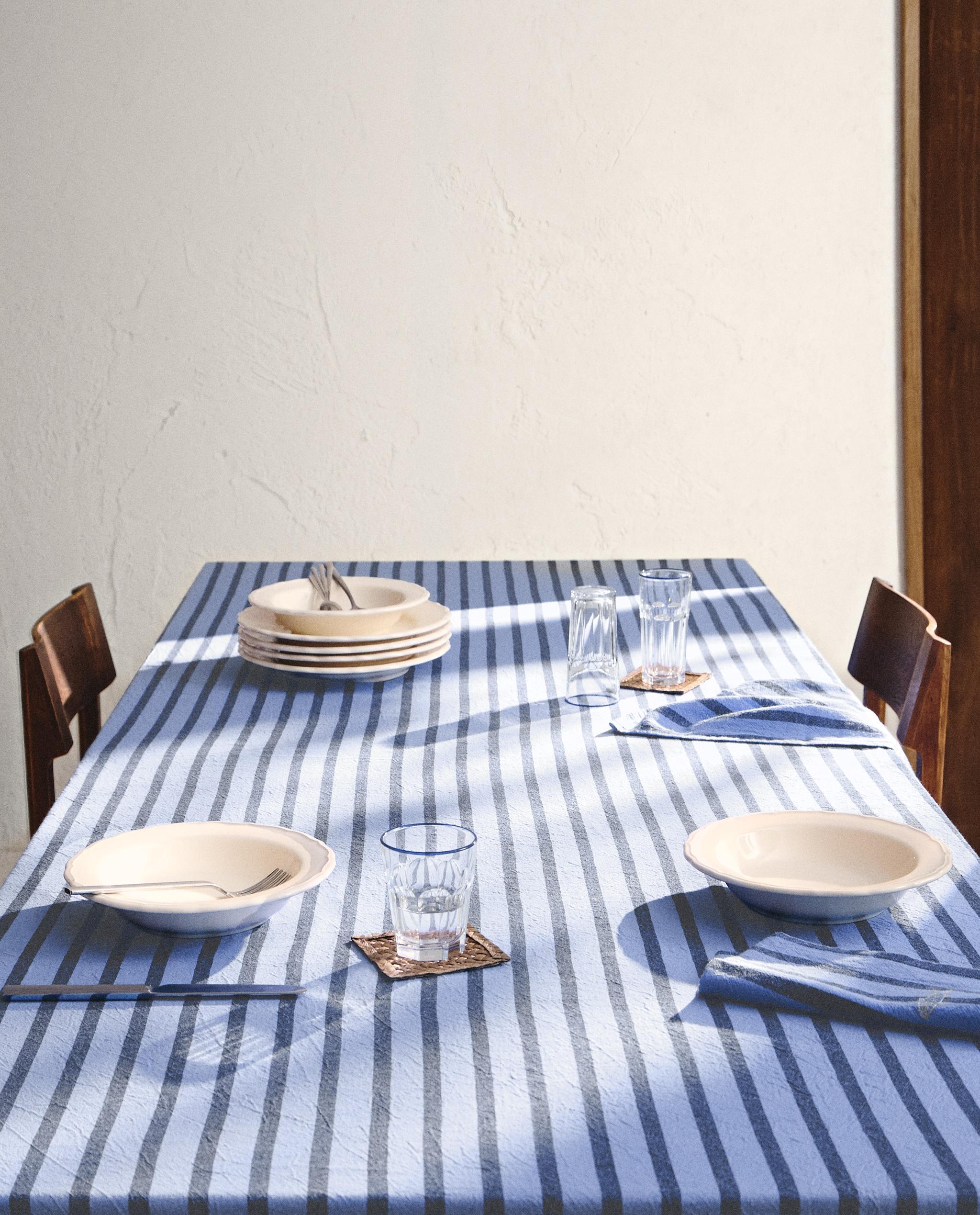 DYED THREAD STRIPED TABLECLOTH product thumbnail 9