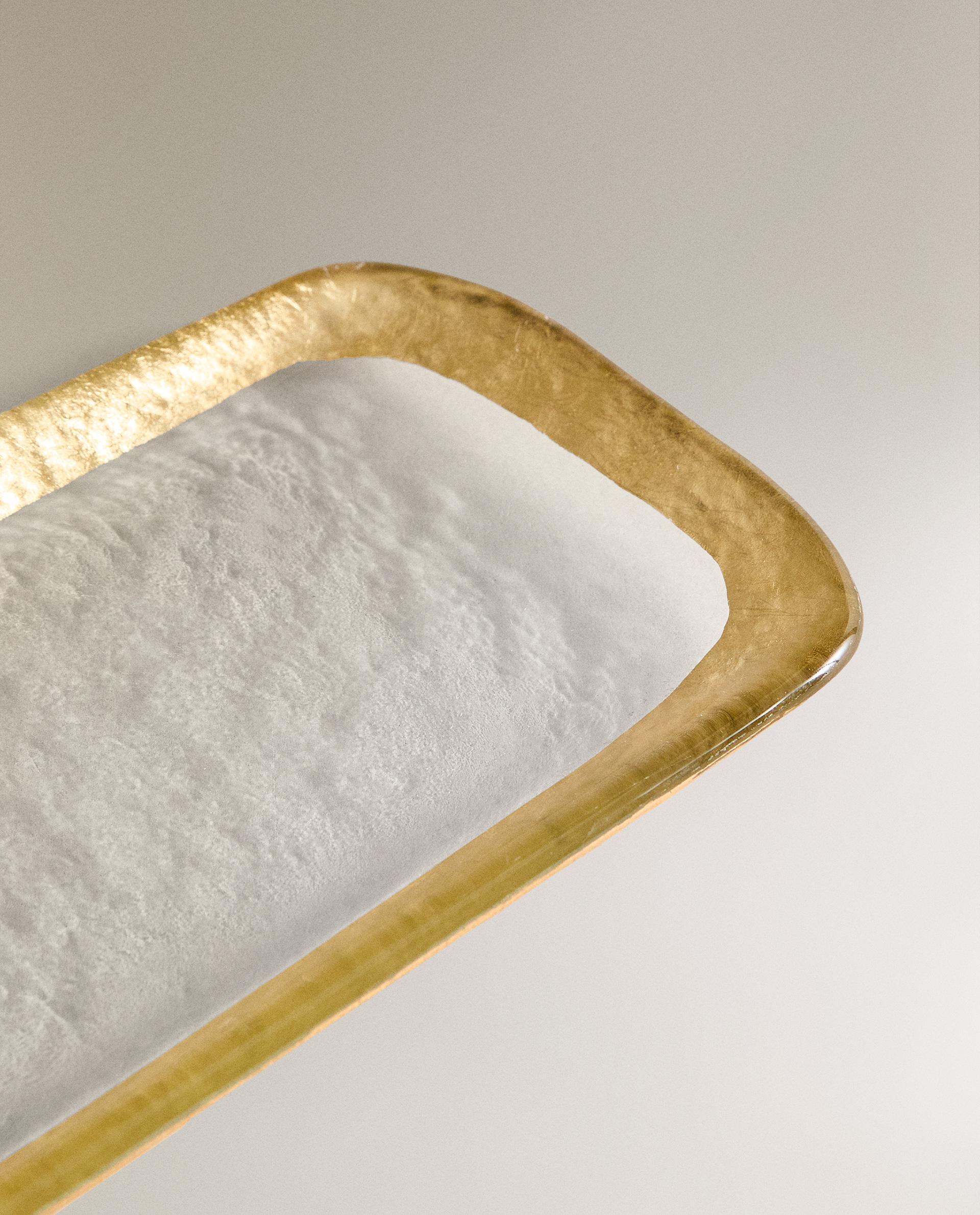 RECTANGULAR GLASS SERVING DISH WITH RIM DETAIL product thumbnail 15