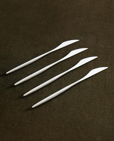 KNIFE WITH THIN HANDLE (PACK OF 4)