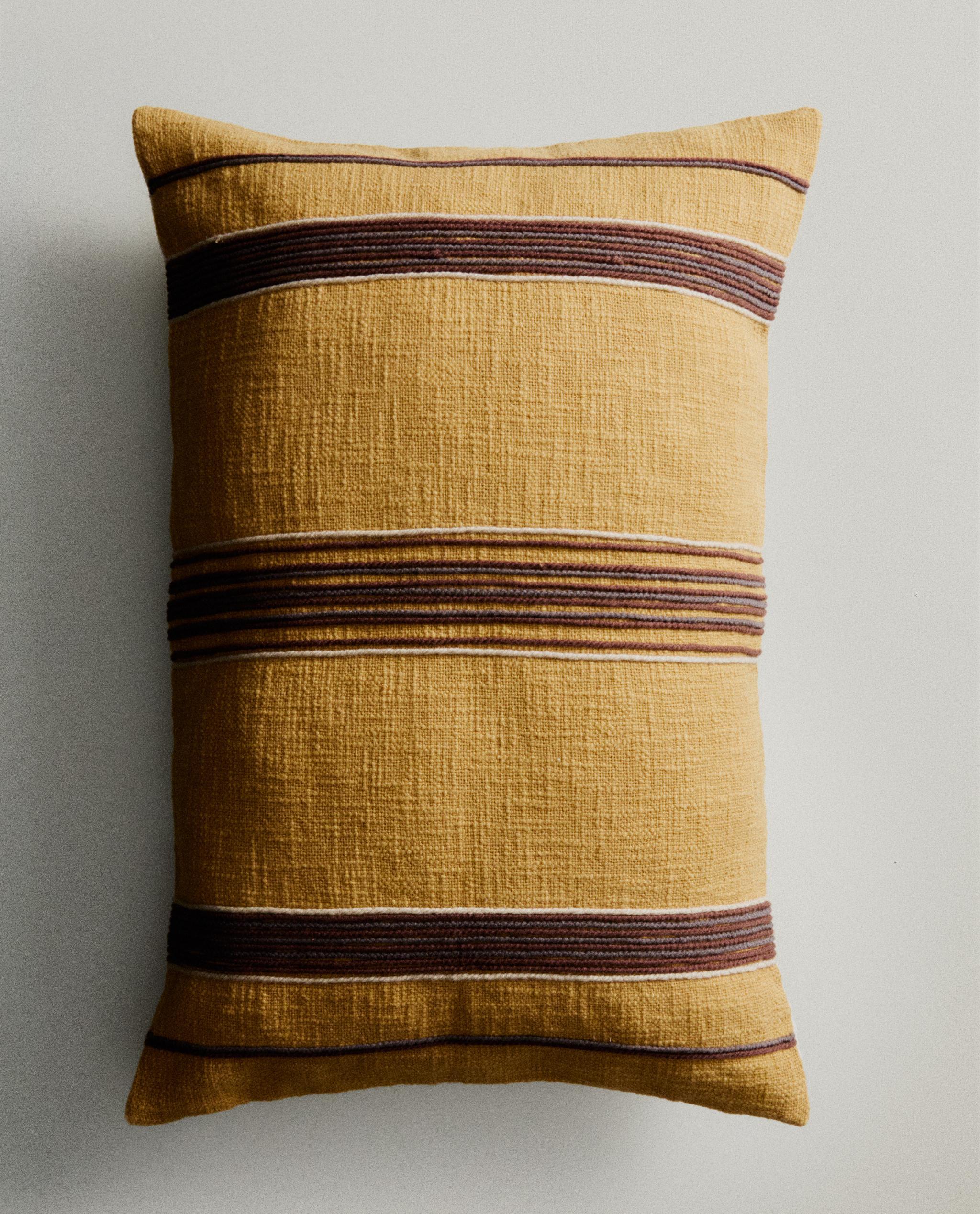 STRIPED CUSHION COVER product thumbnail 19