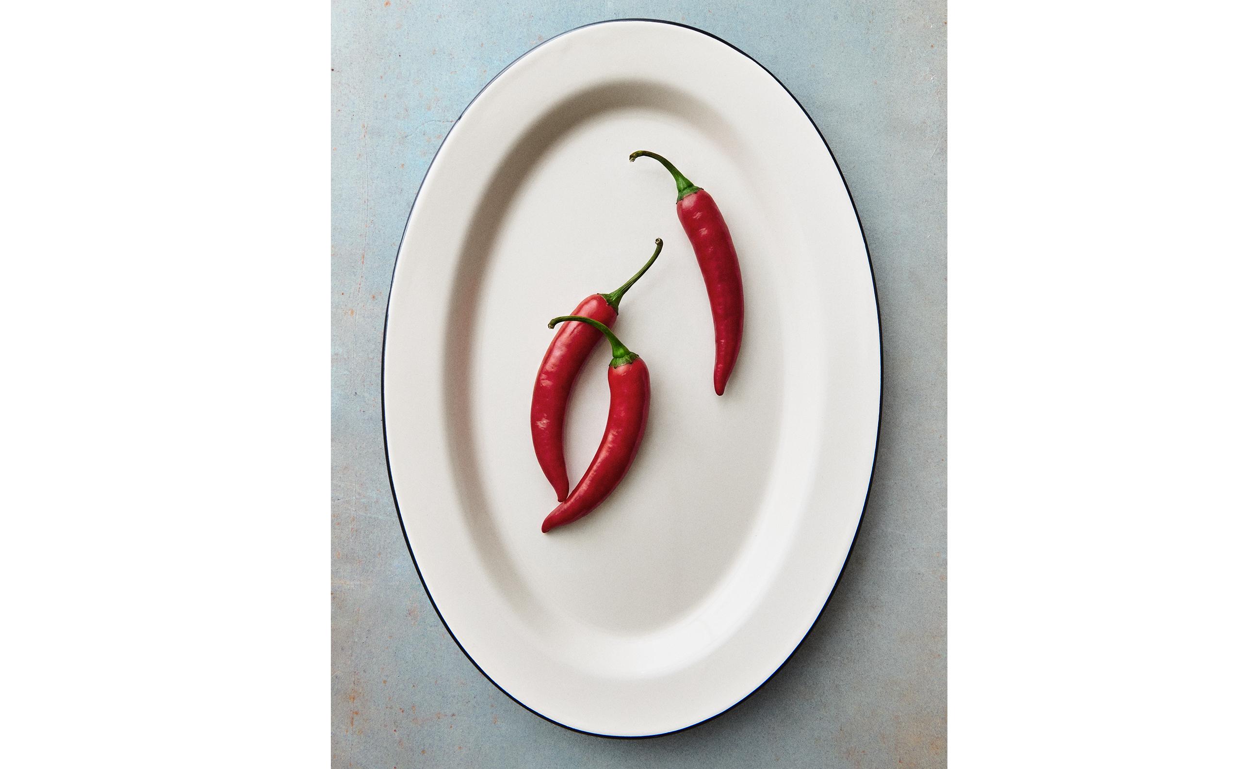 IRON RIM SERVING DISH product thumbnail 10