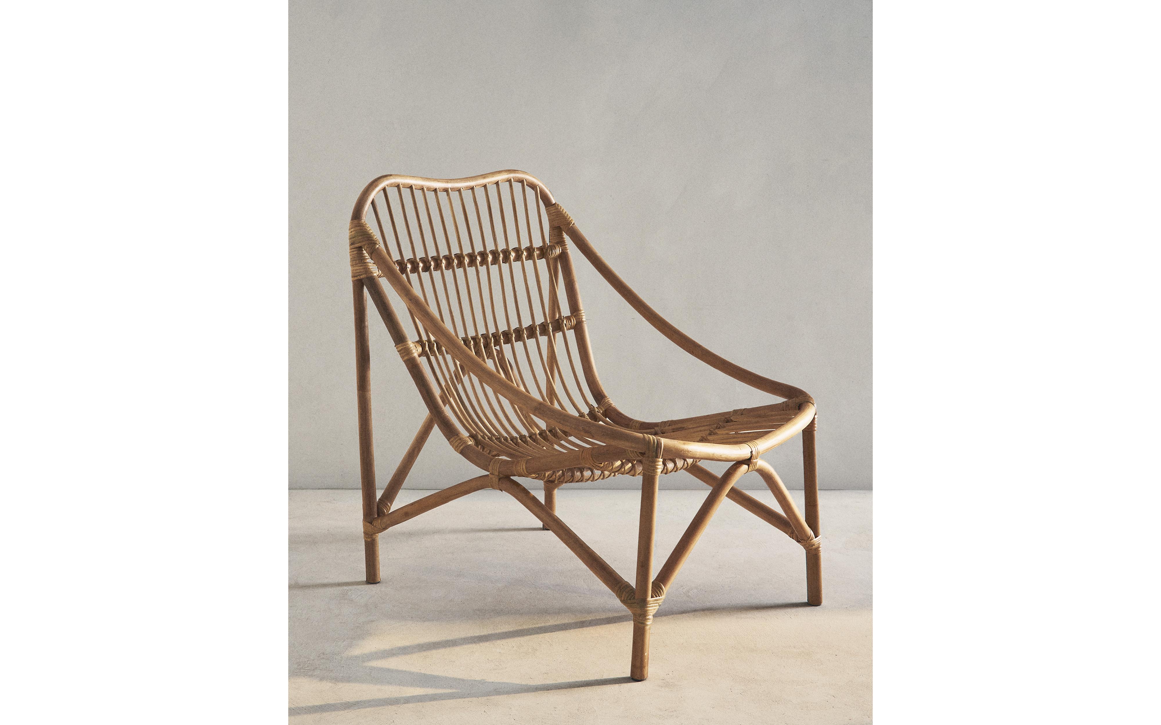 RATTAN ACCENT CHAIR AND CUSHION product thumbnail 2