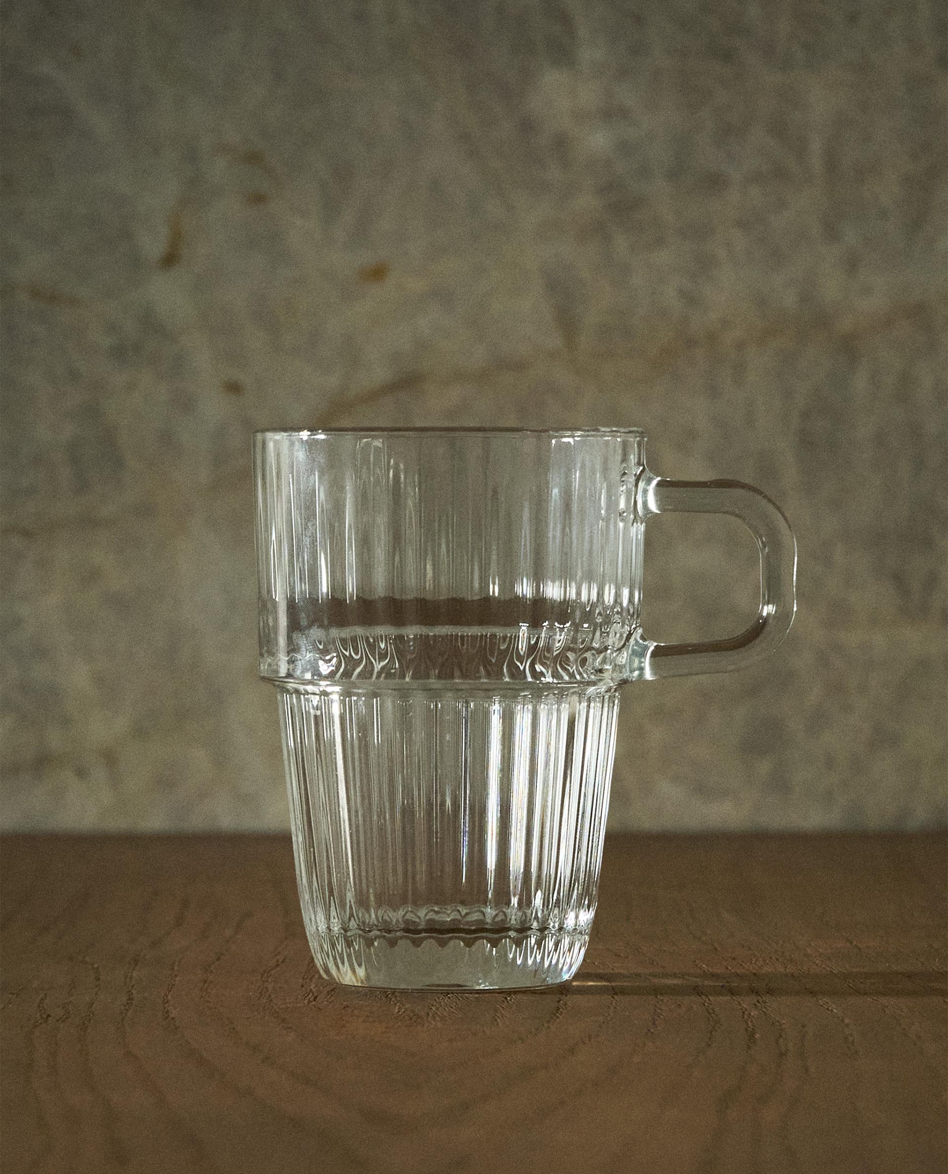 TASSE VERRE RELIEF