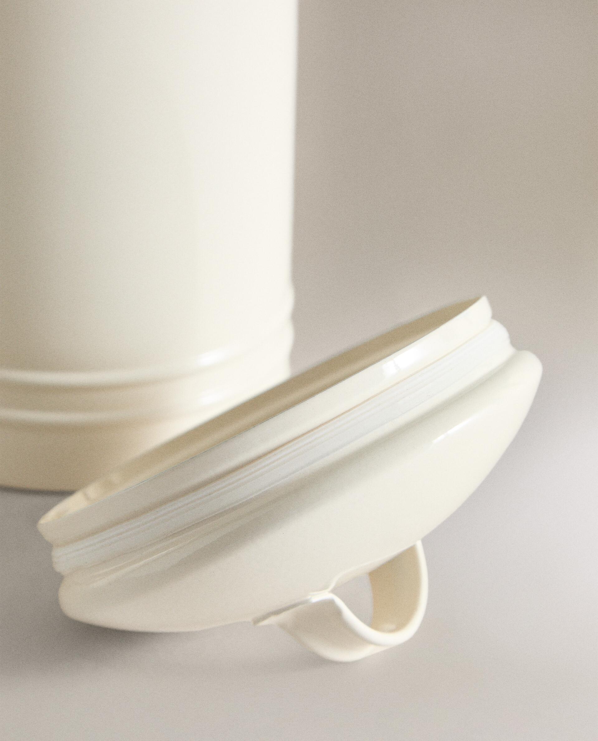 LACQUERED METAL CYLINDRICAL JAR product thumbnail 13