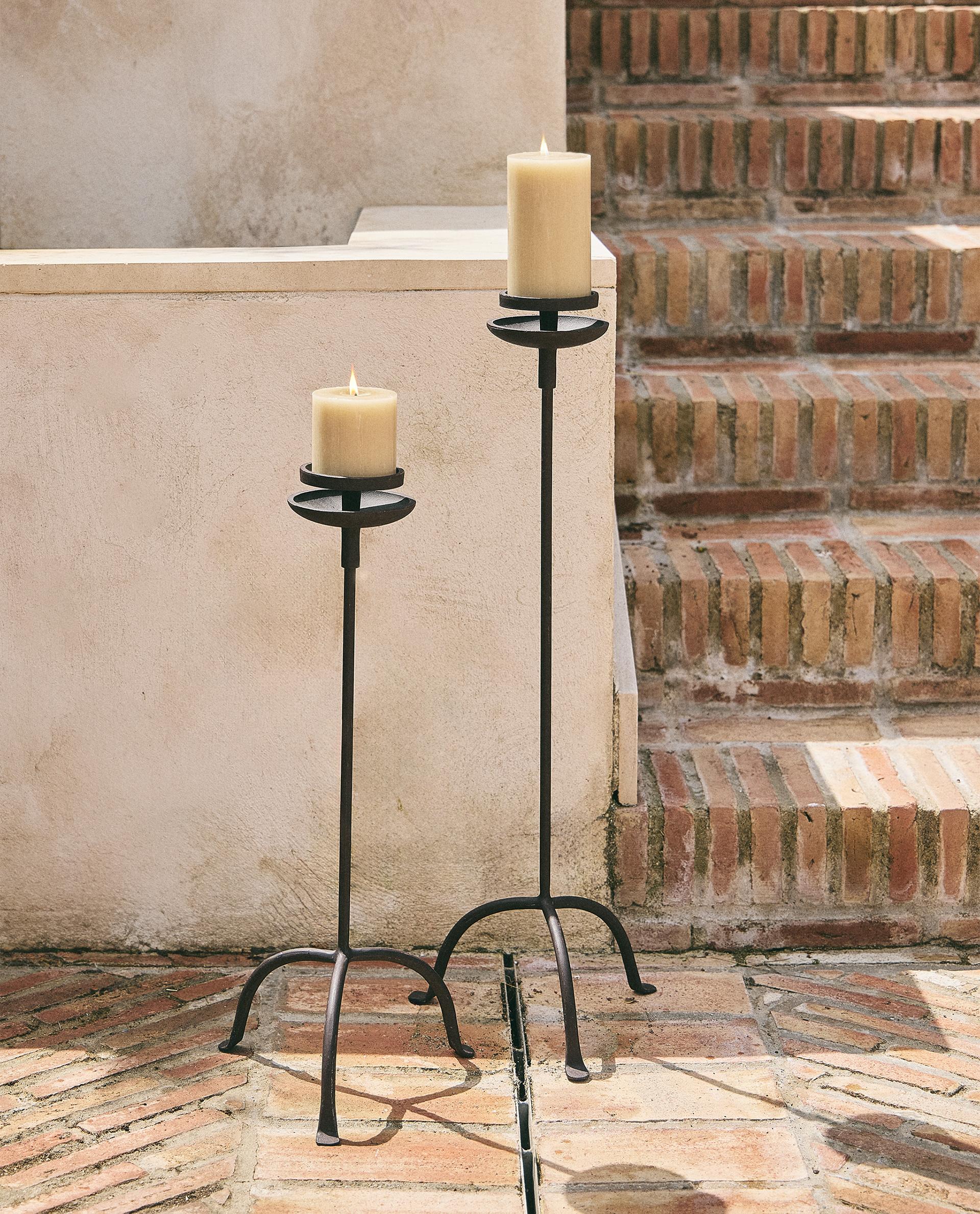 TRIPOD CANDLESTICK