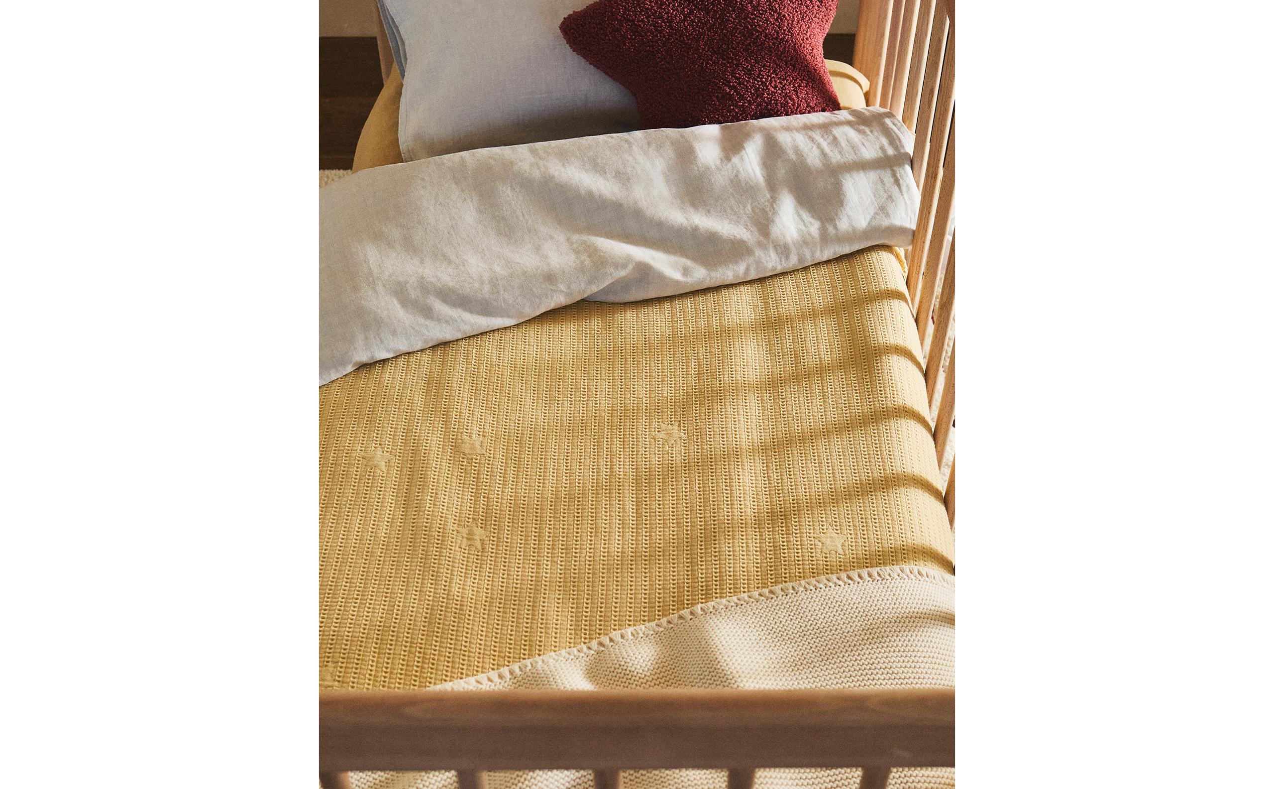 キッズ 星 ワッフル ベッドカバー | Zara Home 日本/Japan キッズ 星 ワッフル ベッドカバー | Zara Home 日本/Japan
