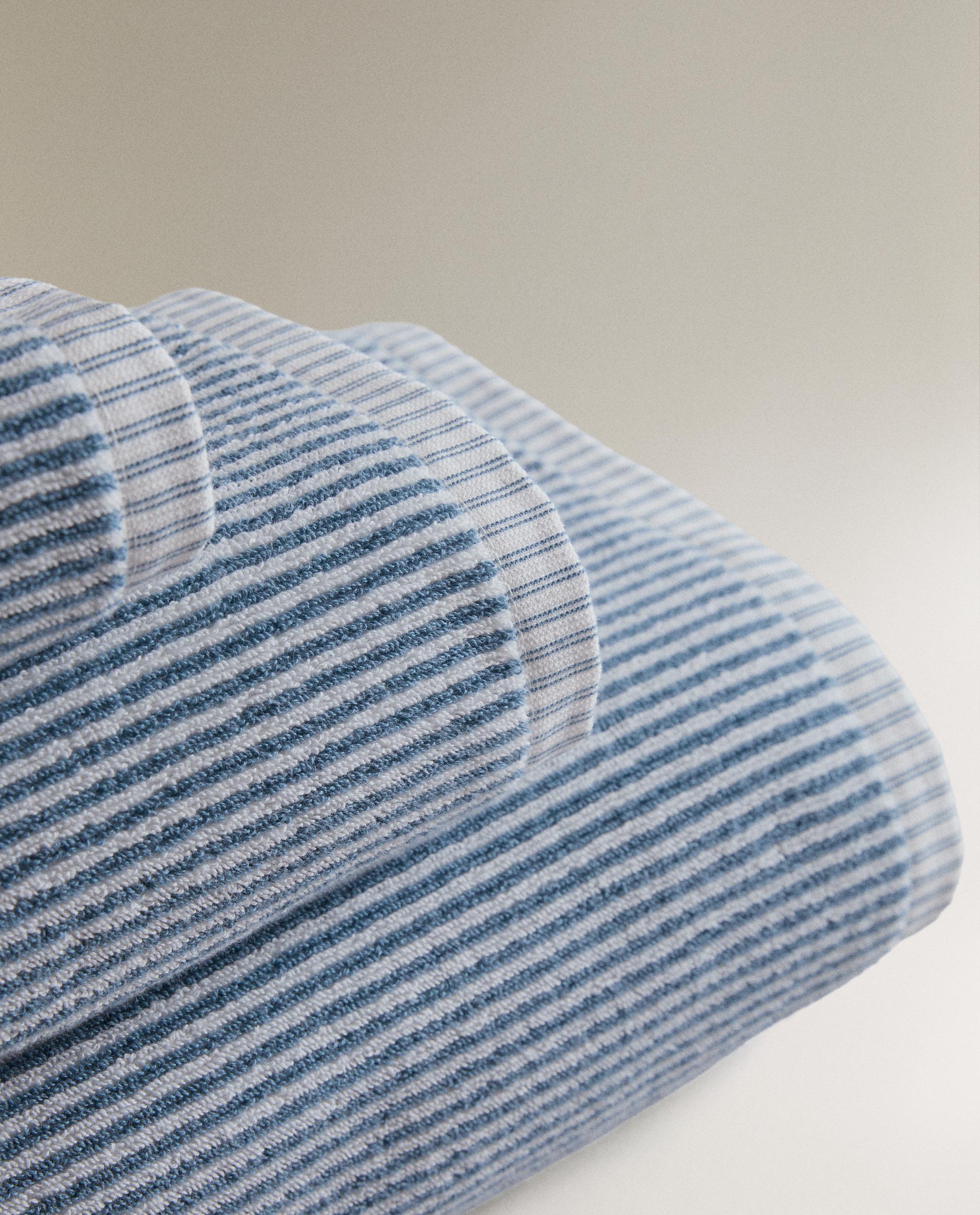 STRIPED COTTON BATH TOWEL product thumbnail 12