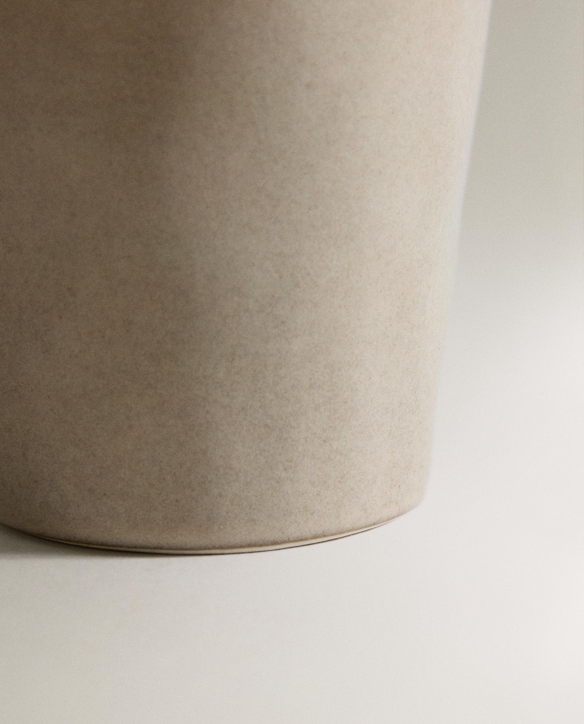 IRREGULAR STONEWARE MUG product thumbnail 3