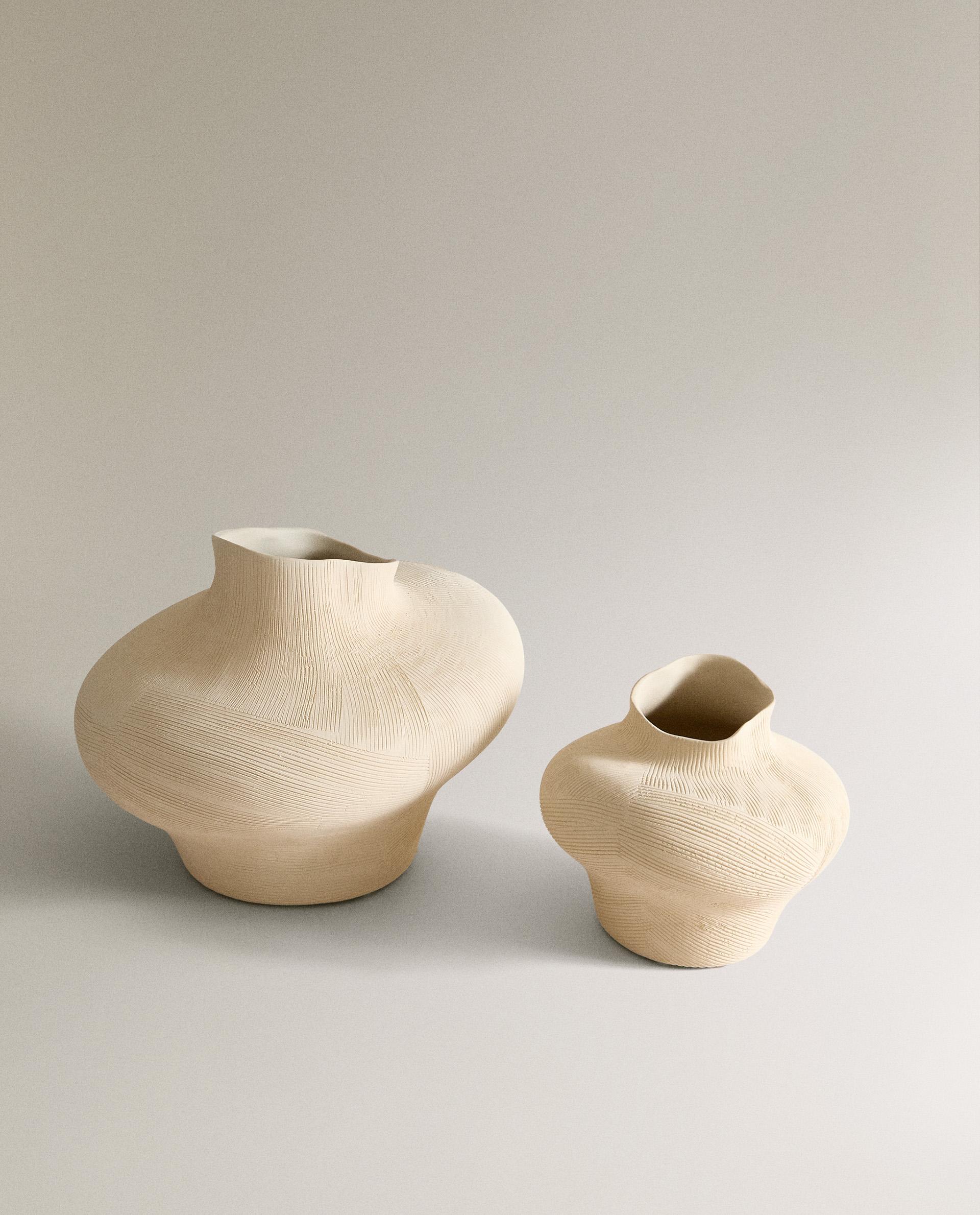 IRREGULAR CERAMIC VASE product thumbnail 6