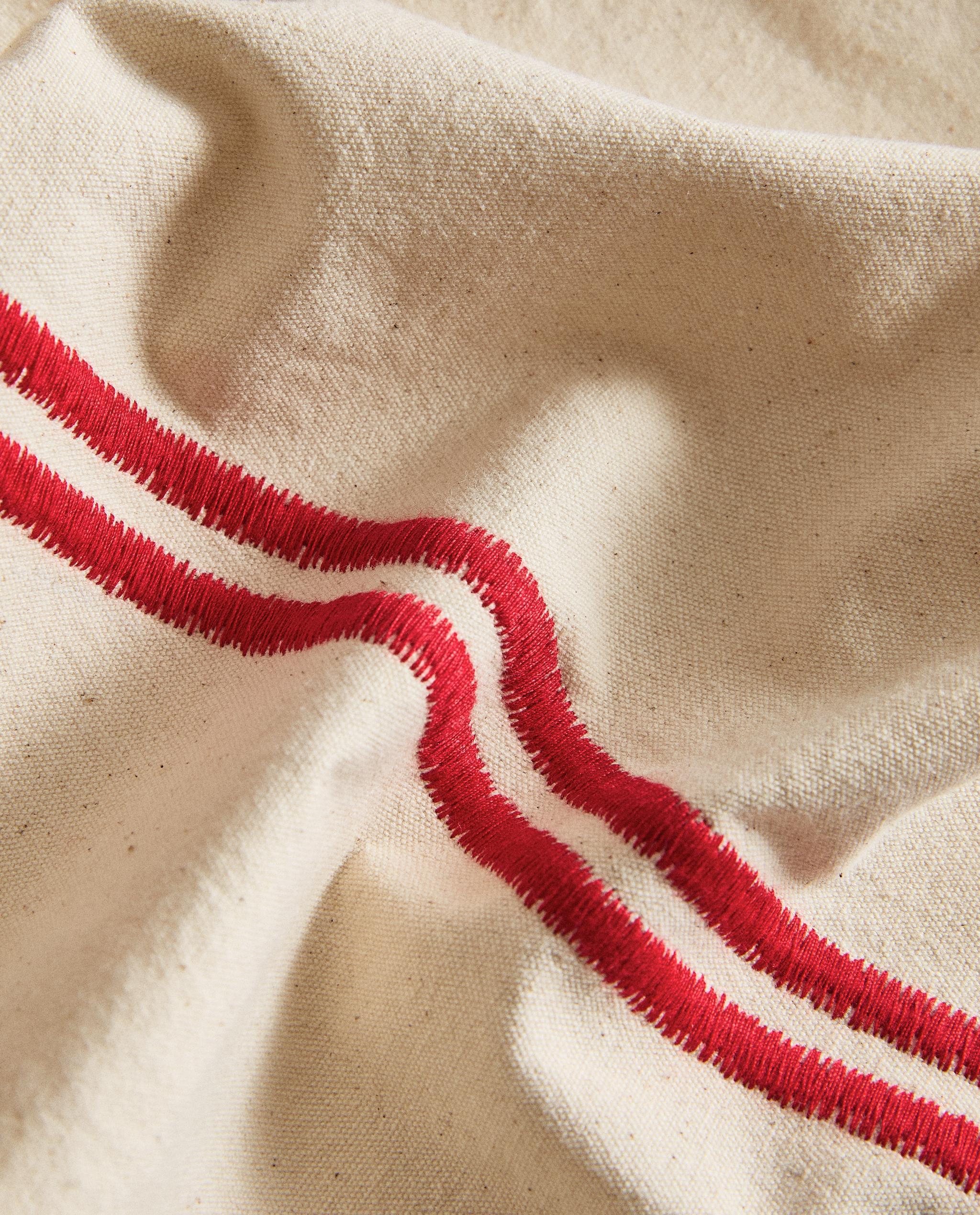 EMBROIDERED DOUBLE STRIPE TABLECLOTH product thumbnail 7