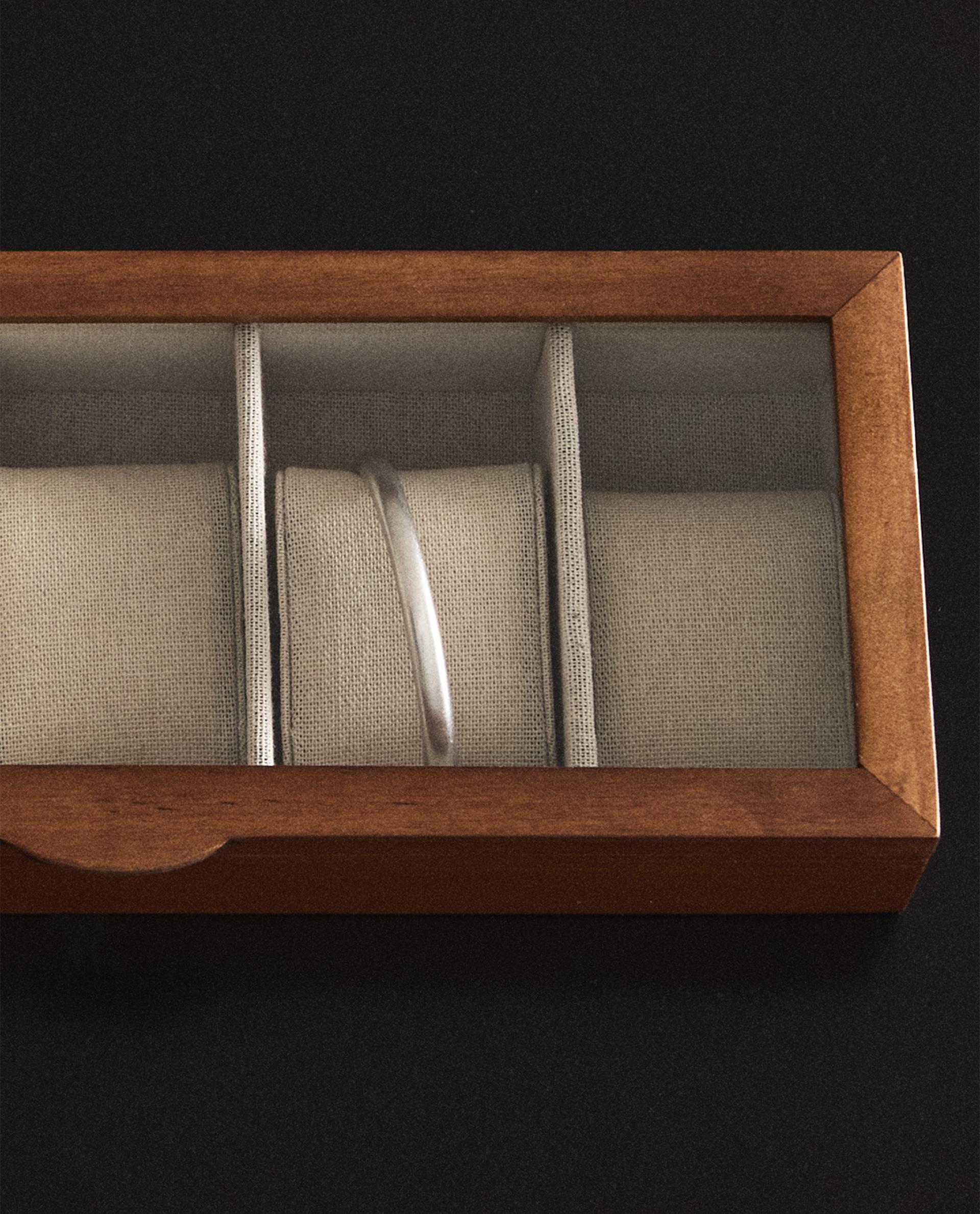 WOODEN AND LINEN WATCH BOX product thumbnail 12