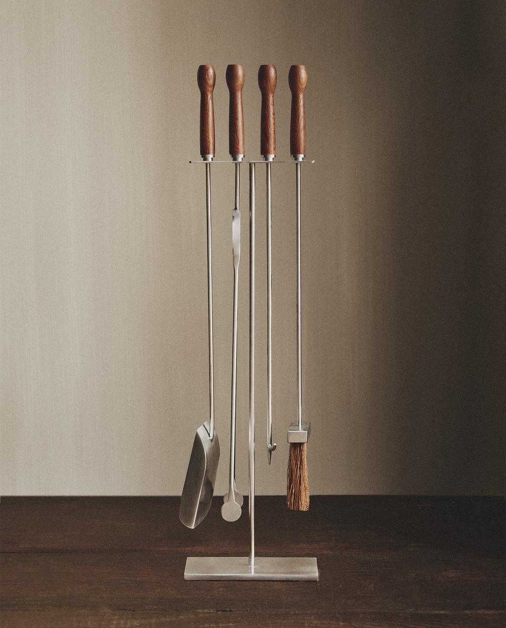 STEEL ACCESSORIES STAND FIREPLACE