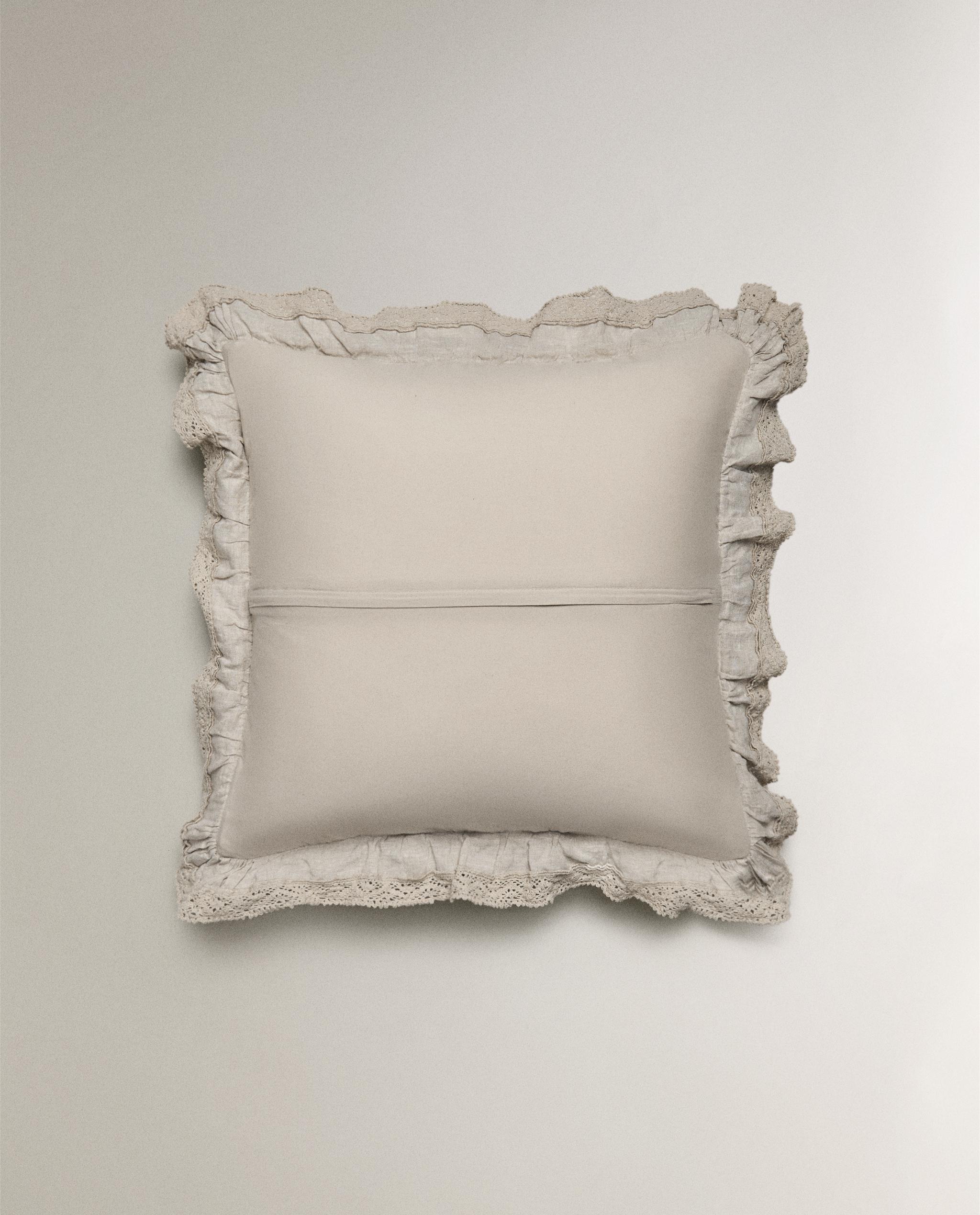 LINEN QUILTED CUSHION COVER WITH LACE TRIM product thumbnail 5